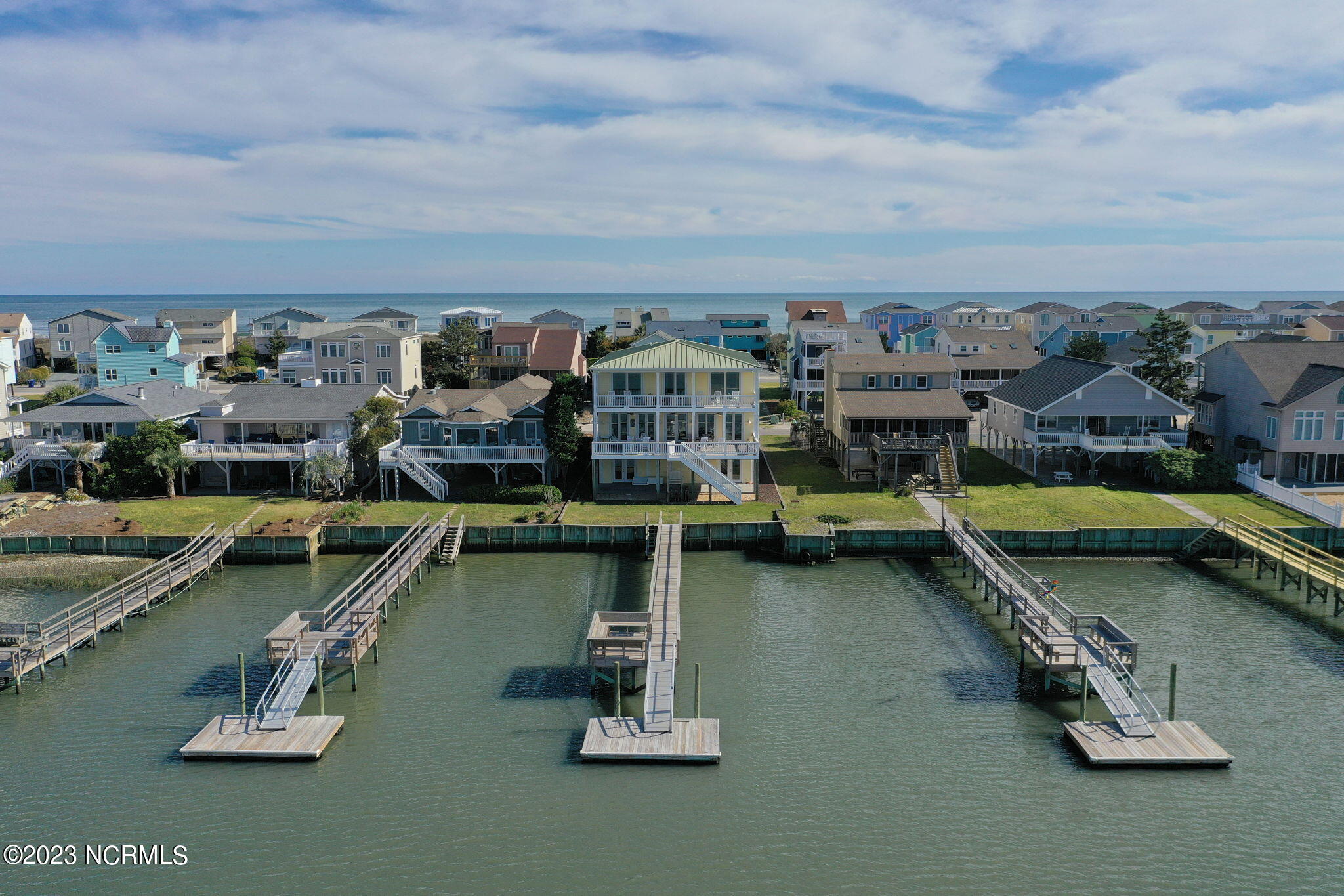 1801 Canal Drive