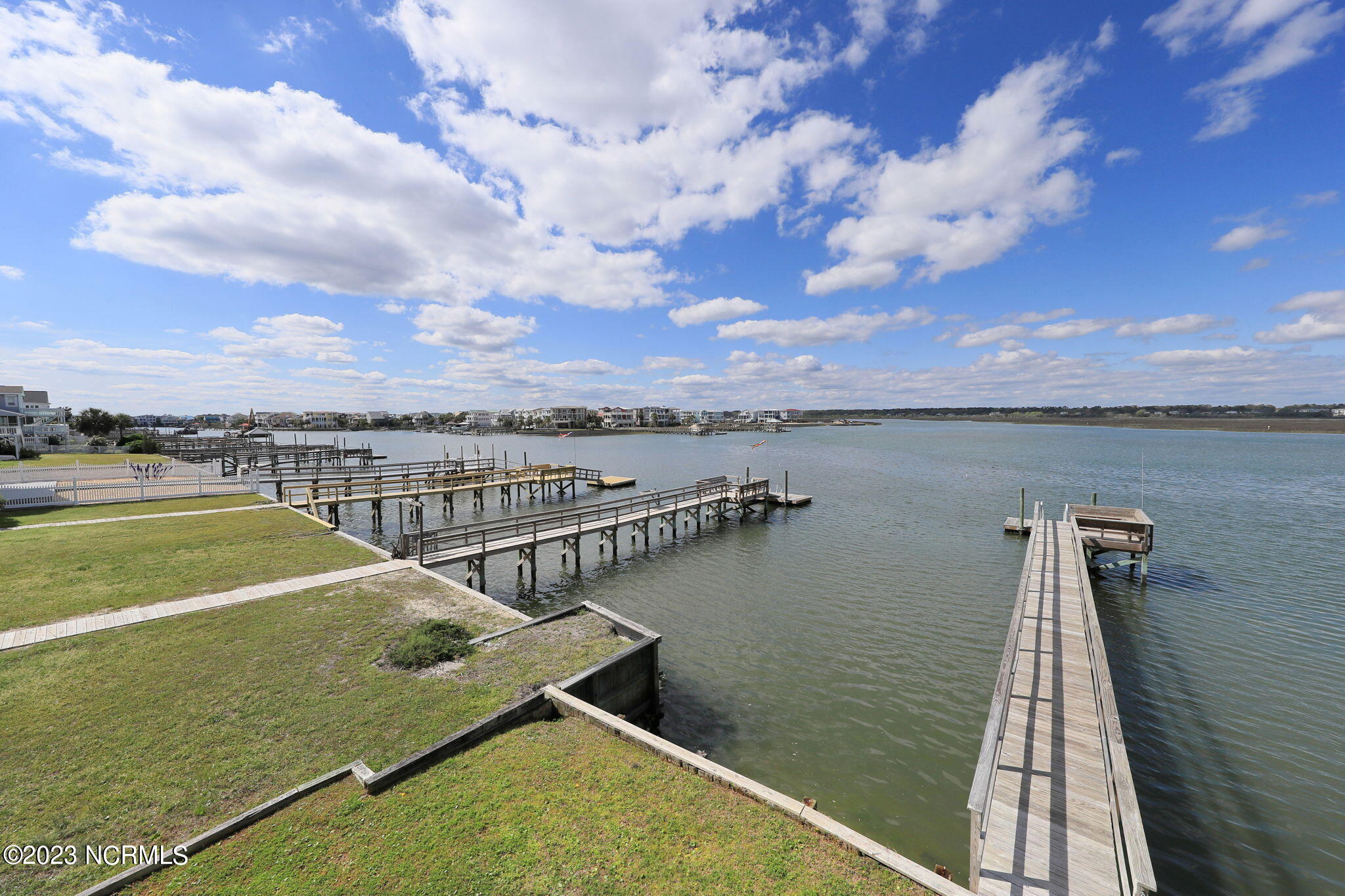 1801 Canal Drive