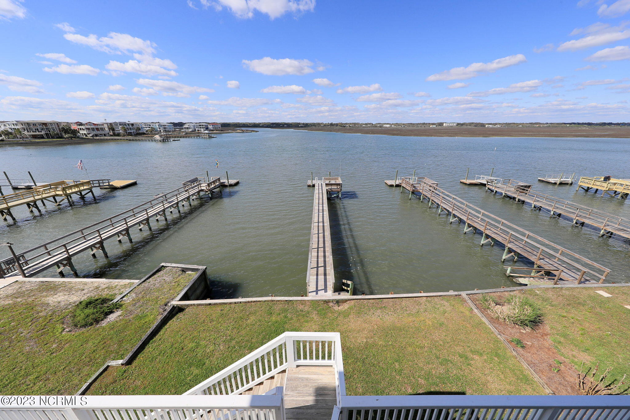 1801 Canal Drive