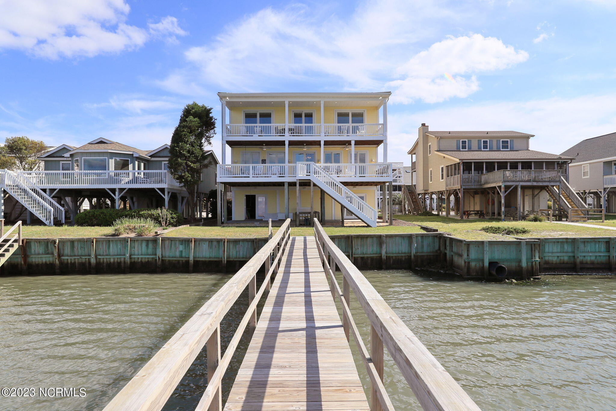 1801 Canal Drive
