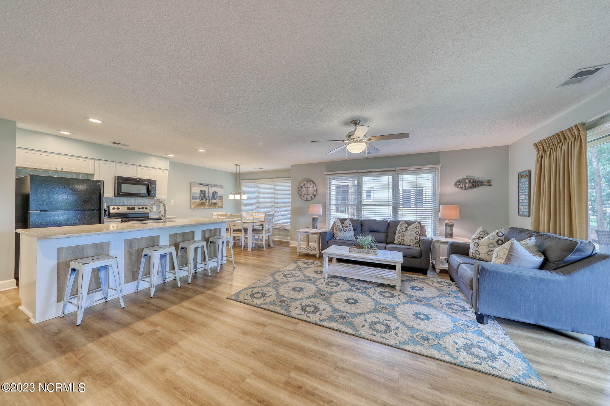 219 Clubhouse Road, # 403
