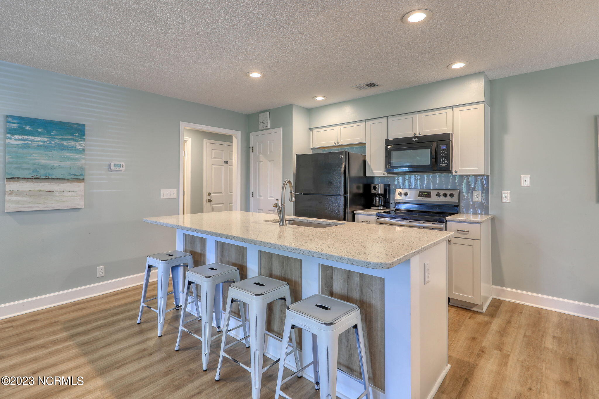 219 Clubhouse Road, # 403