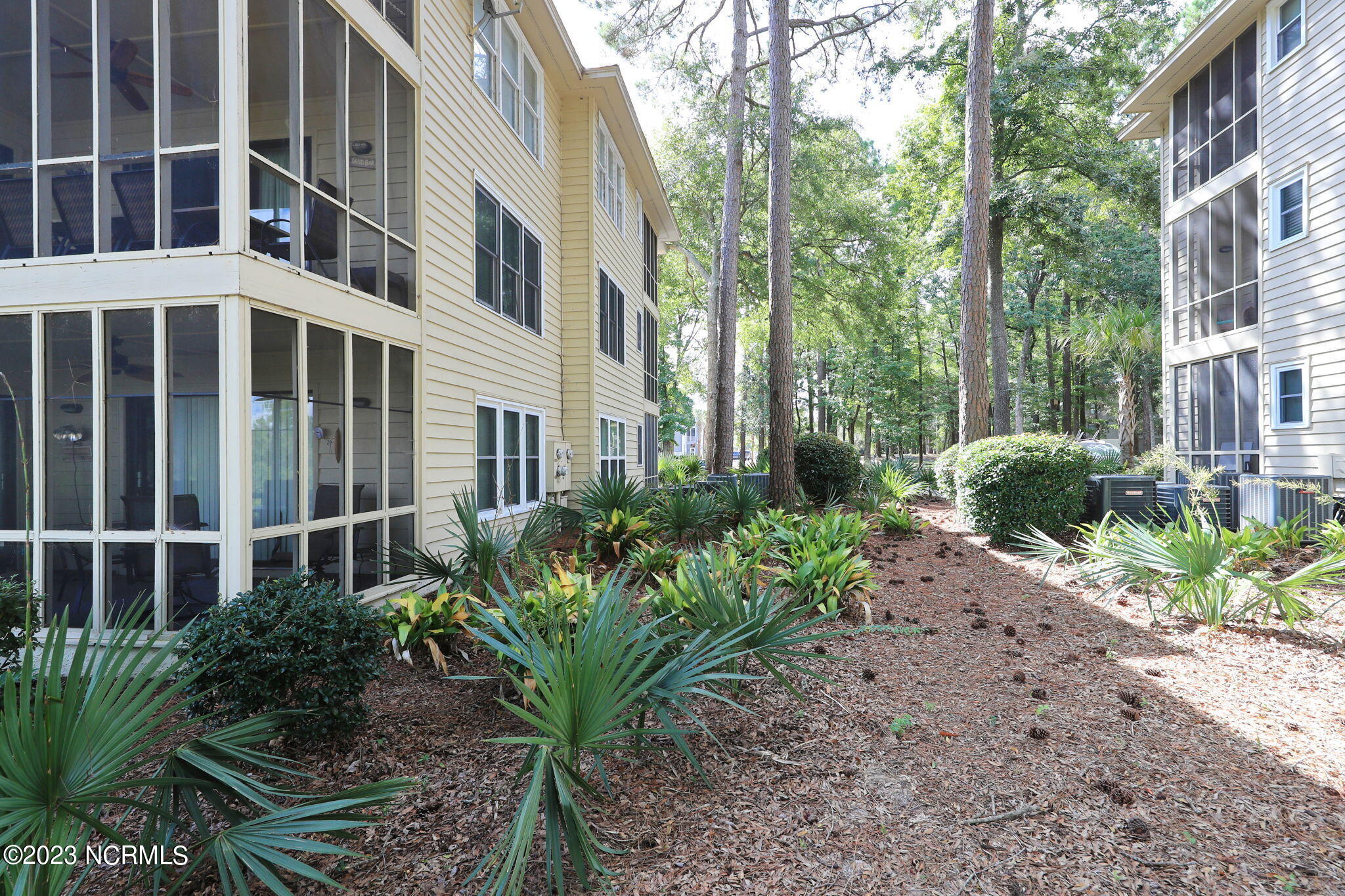219 Clubhouse Road, # 403