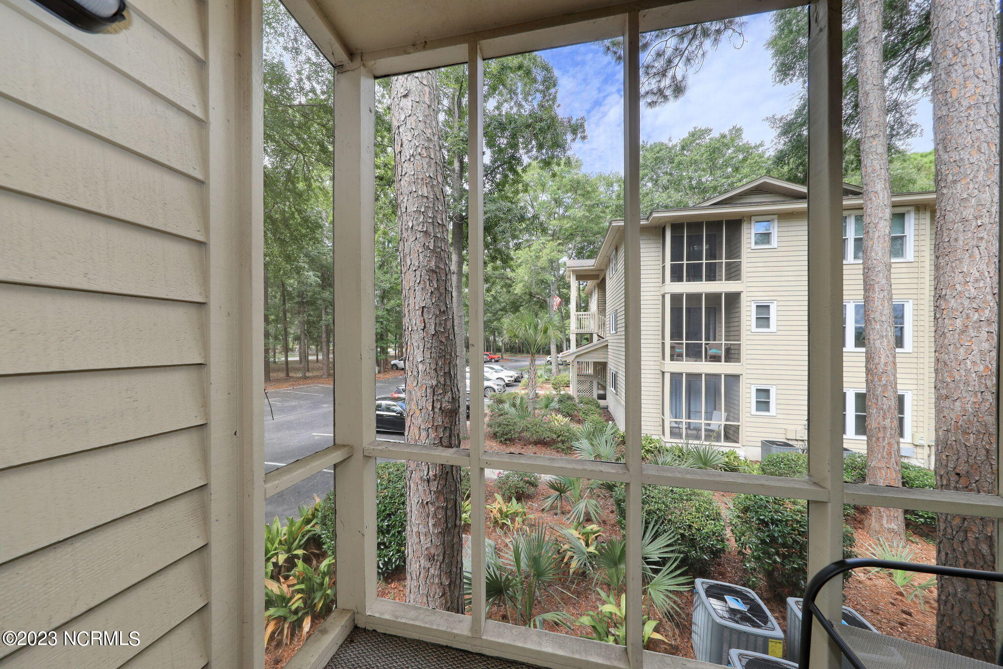 219 Clubhouse Road, # 403