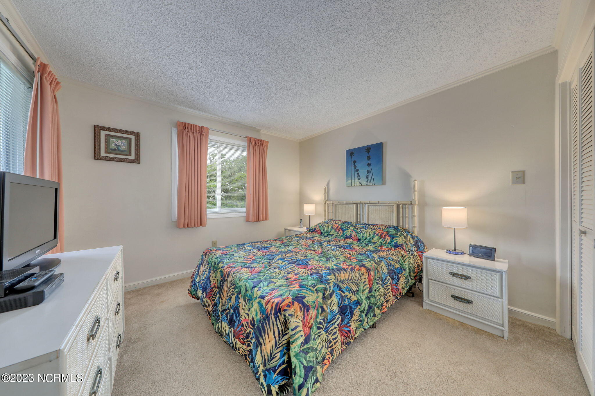 609 Hillside Avenue S, D-20