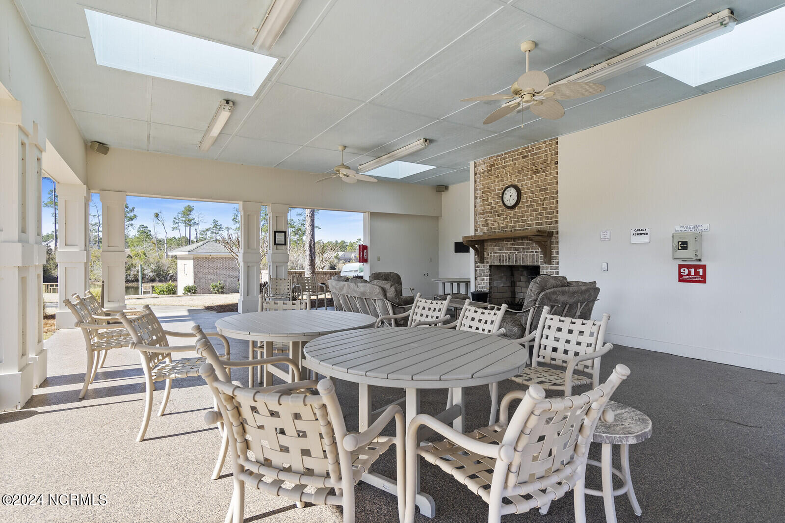 1236 Mandevilla Drive SE