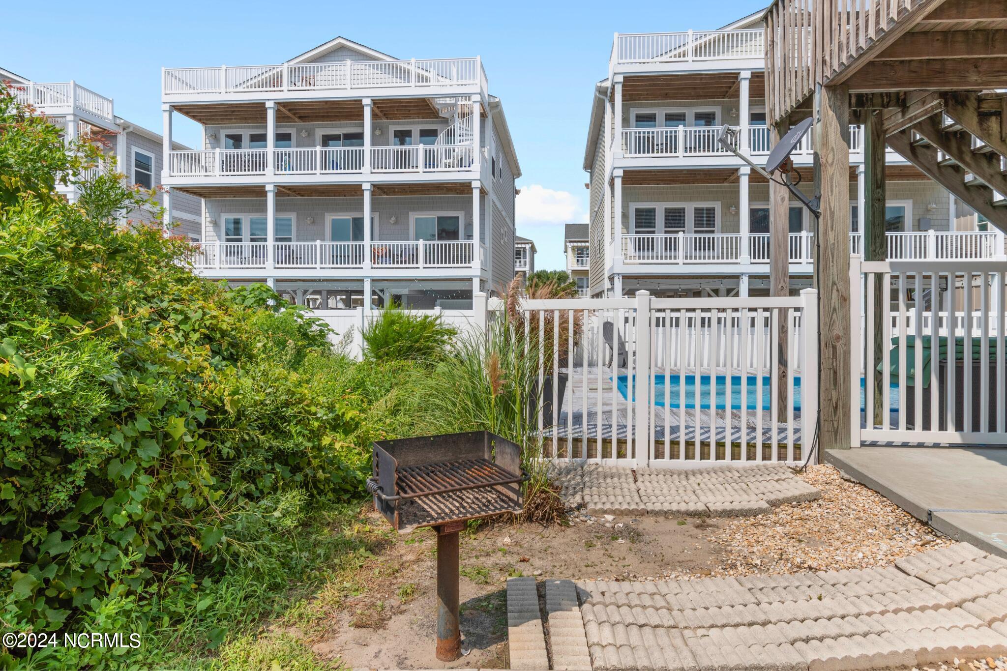 115 Seaside Street