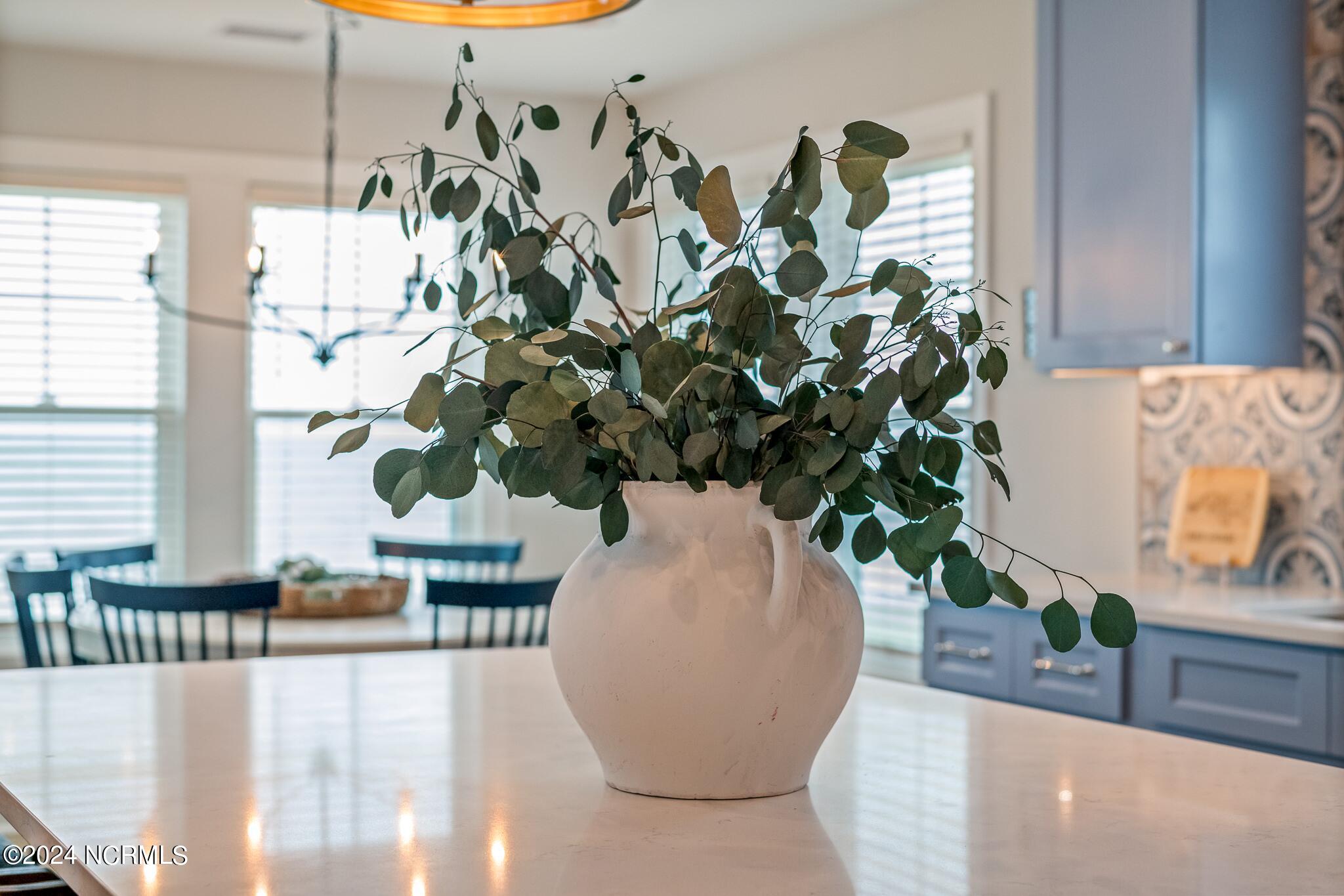 120 Ocean Boulevard E