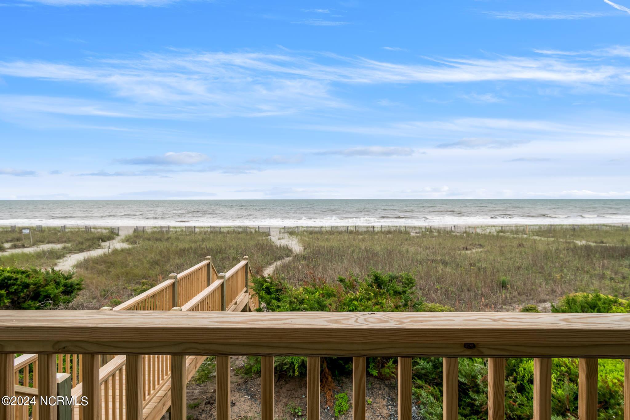 120 Ocean Boulevard E