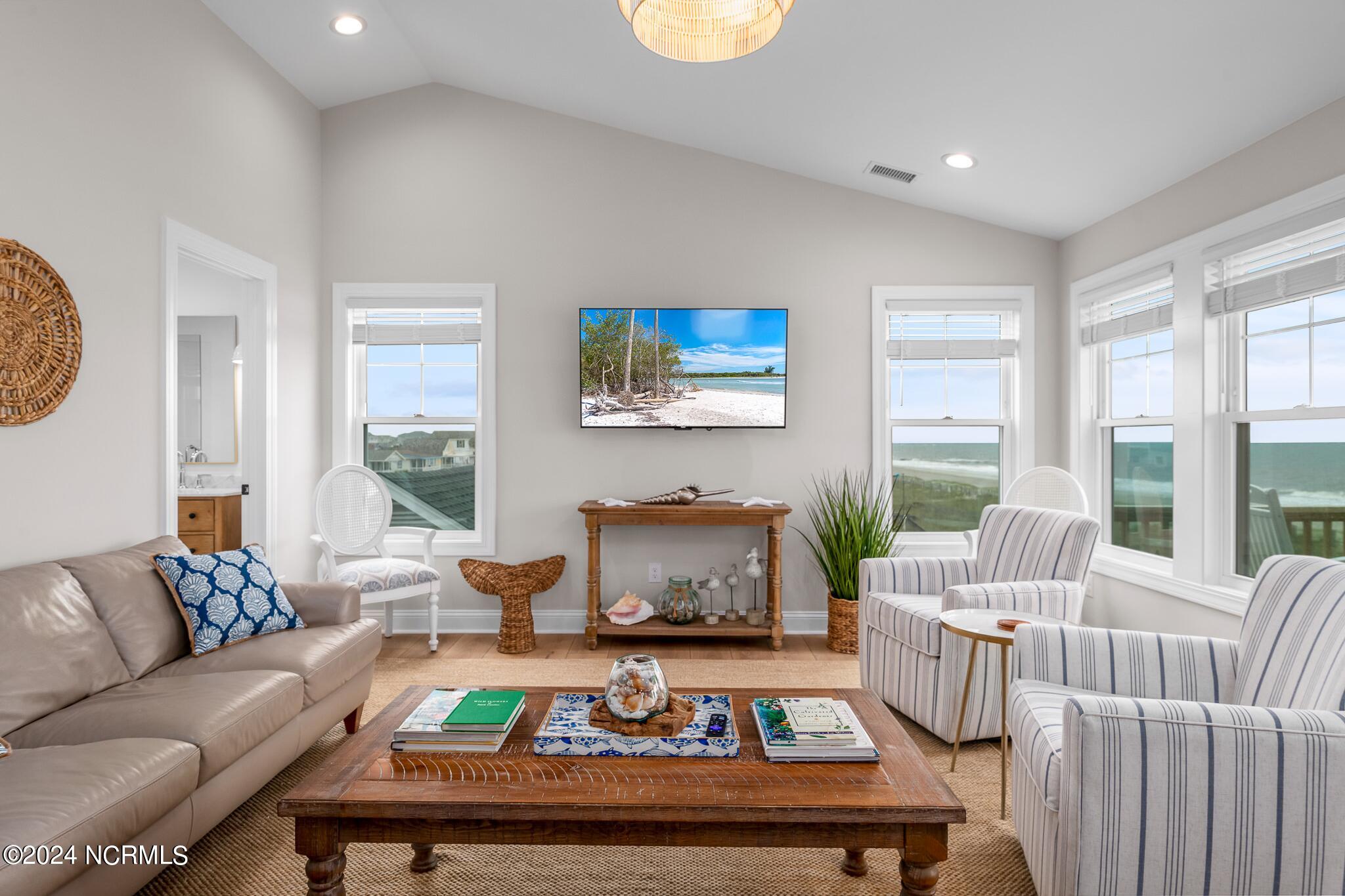 120 Ocean Boulevard E