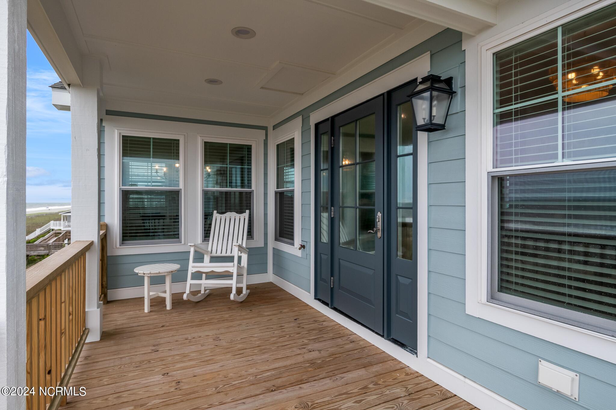 120 Ocean Boulevard E