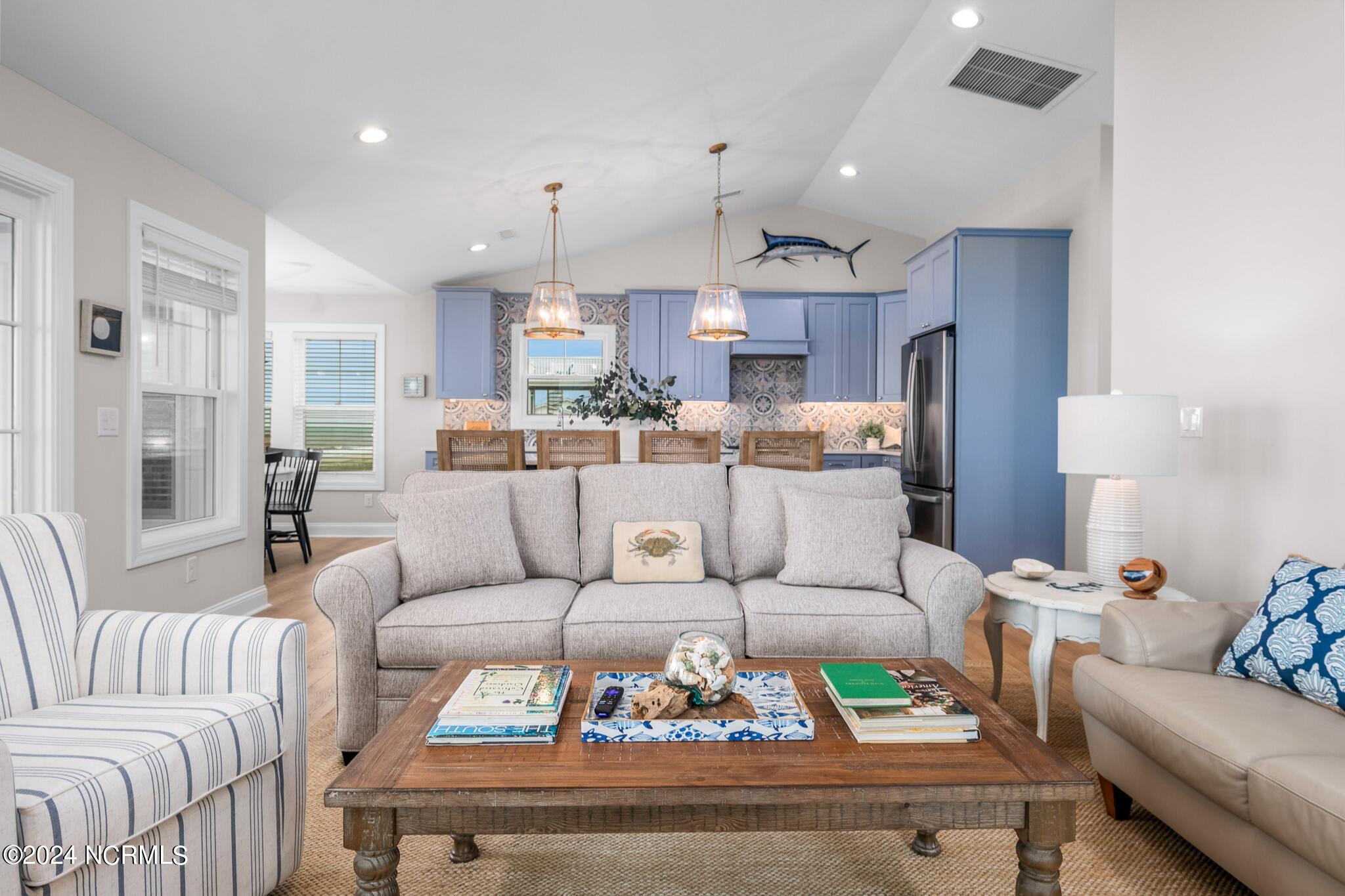 120 Ocean Boulevard E