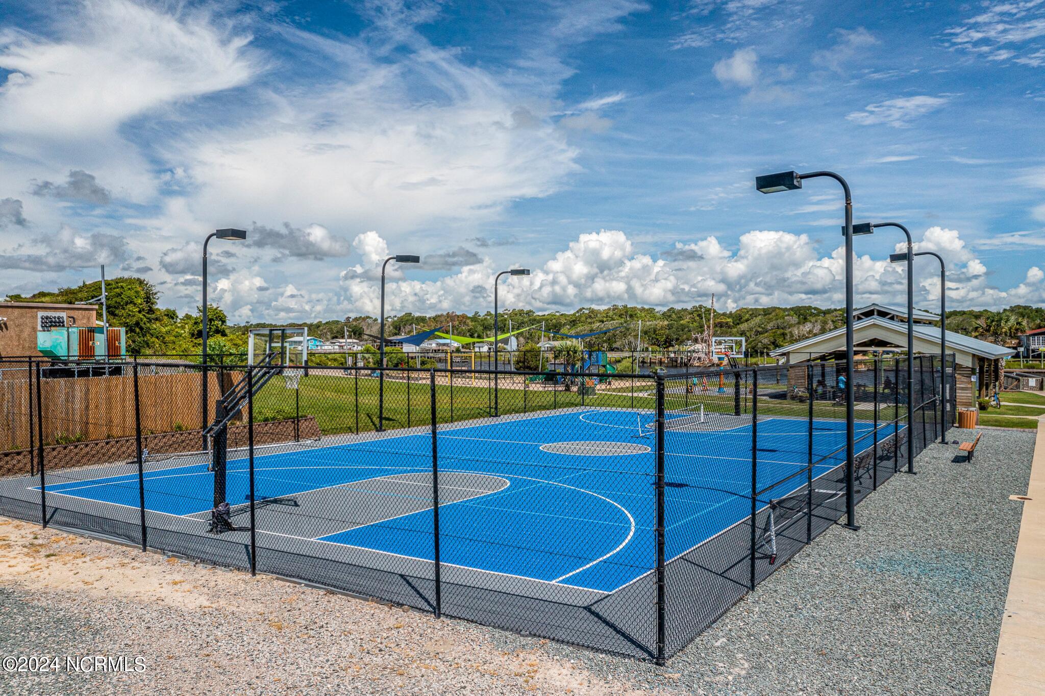 120 Ocean Boulevard E