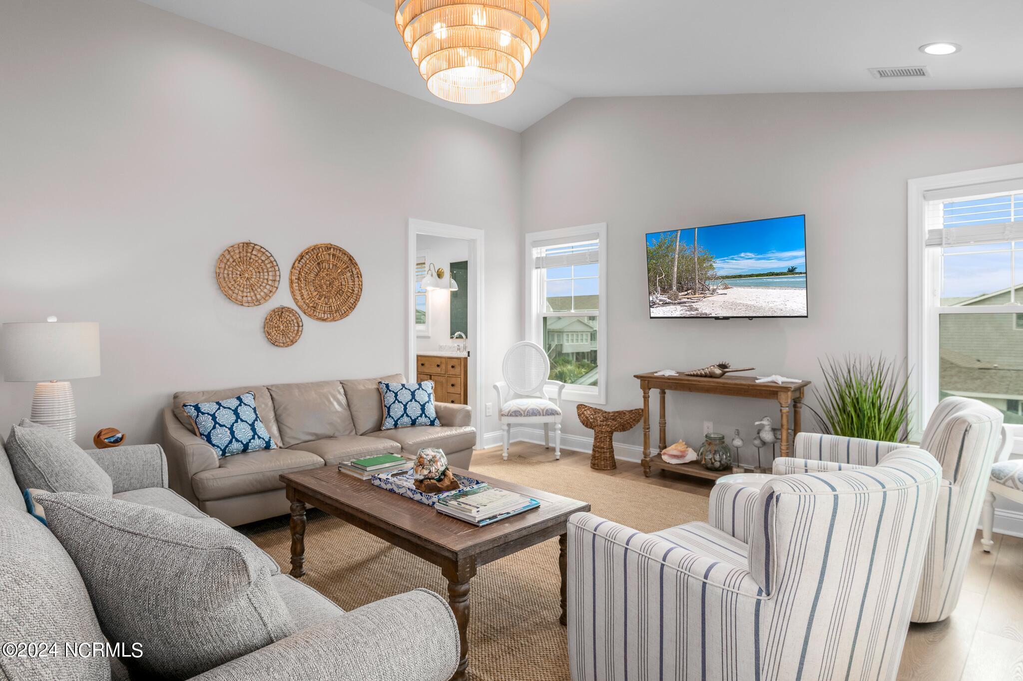 120 Ocean Boulevard E