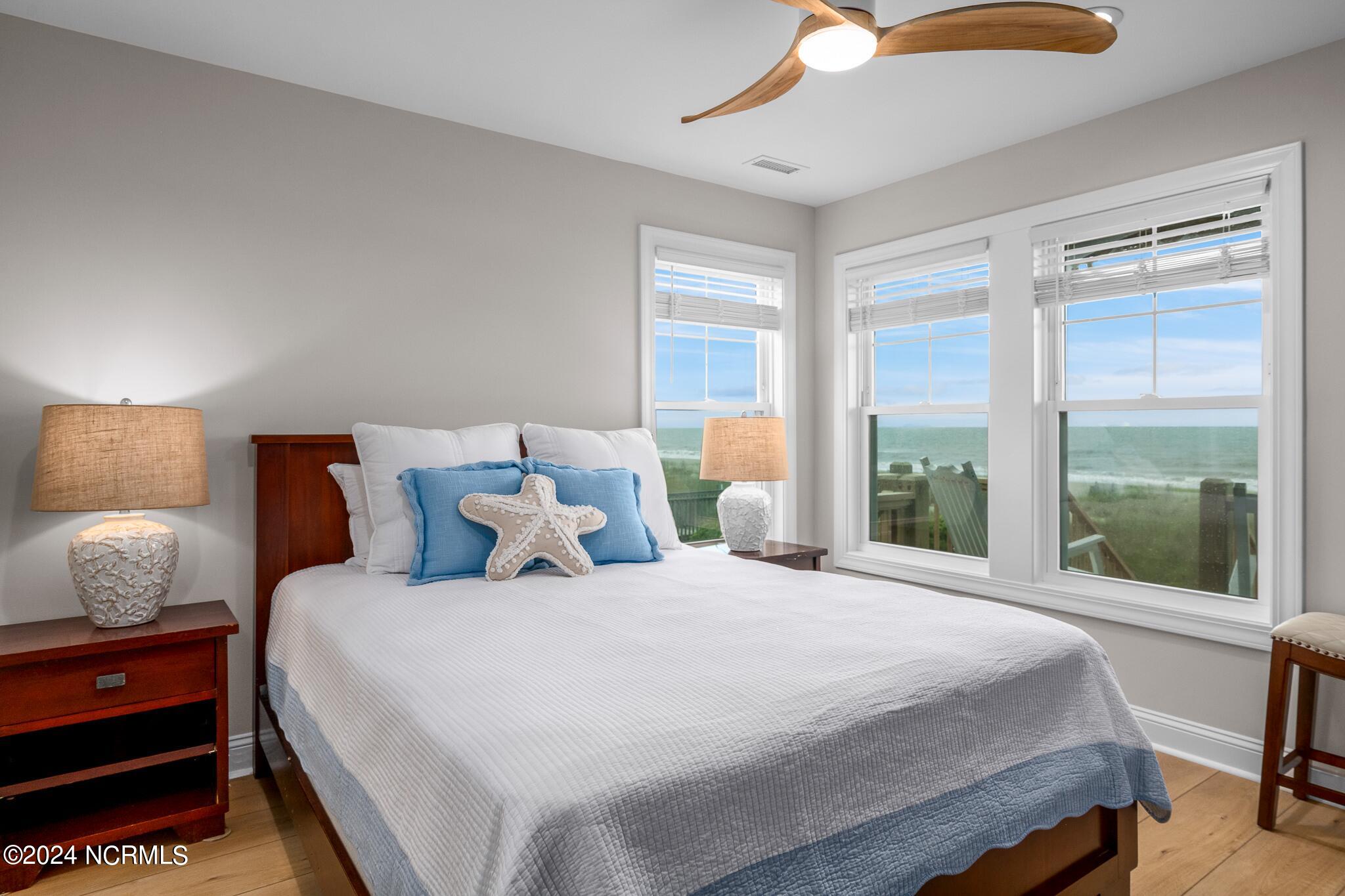 120 Ocean Boulevard E