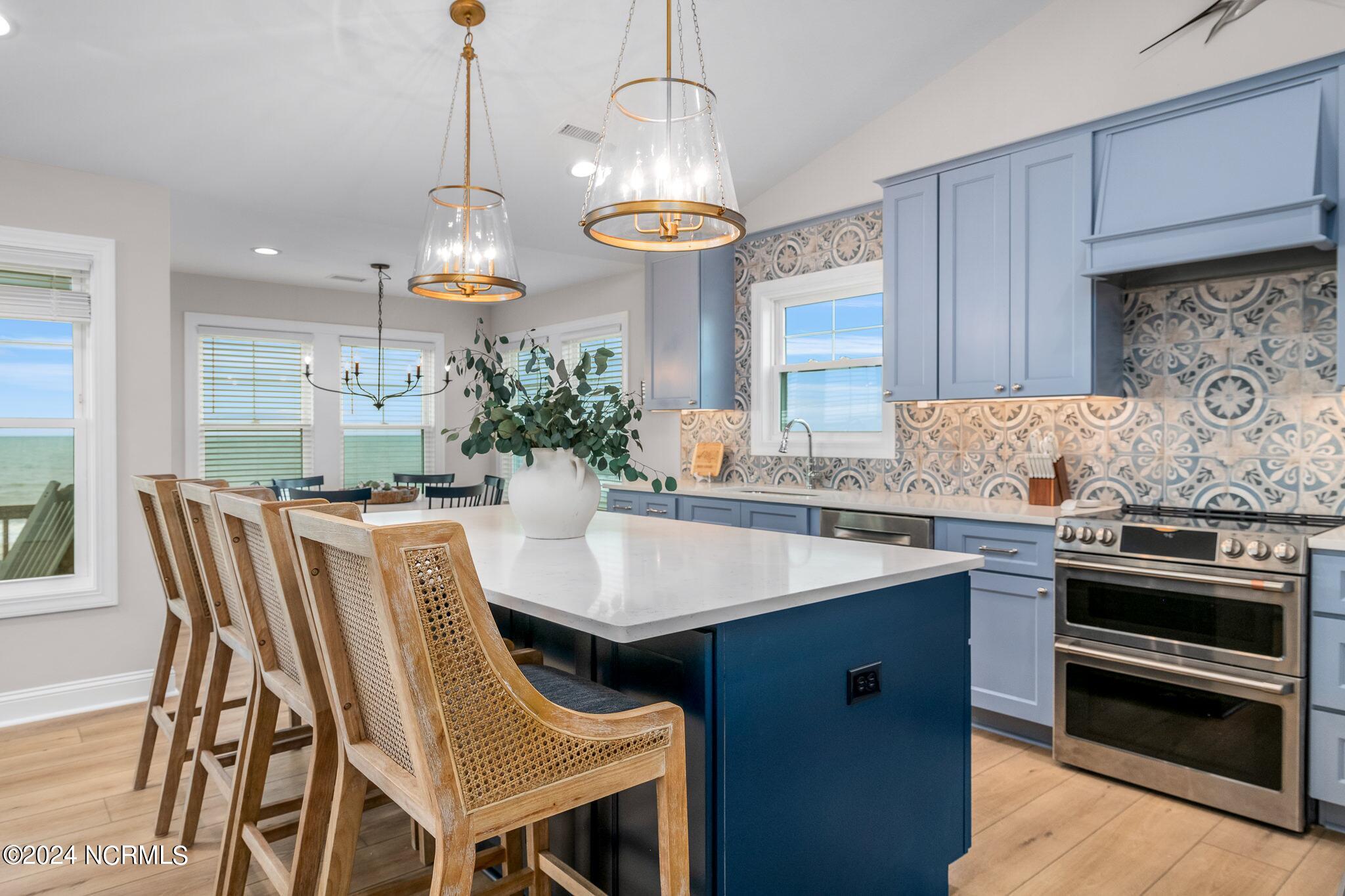 120 Ocean Boulevard E