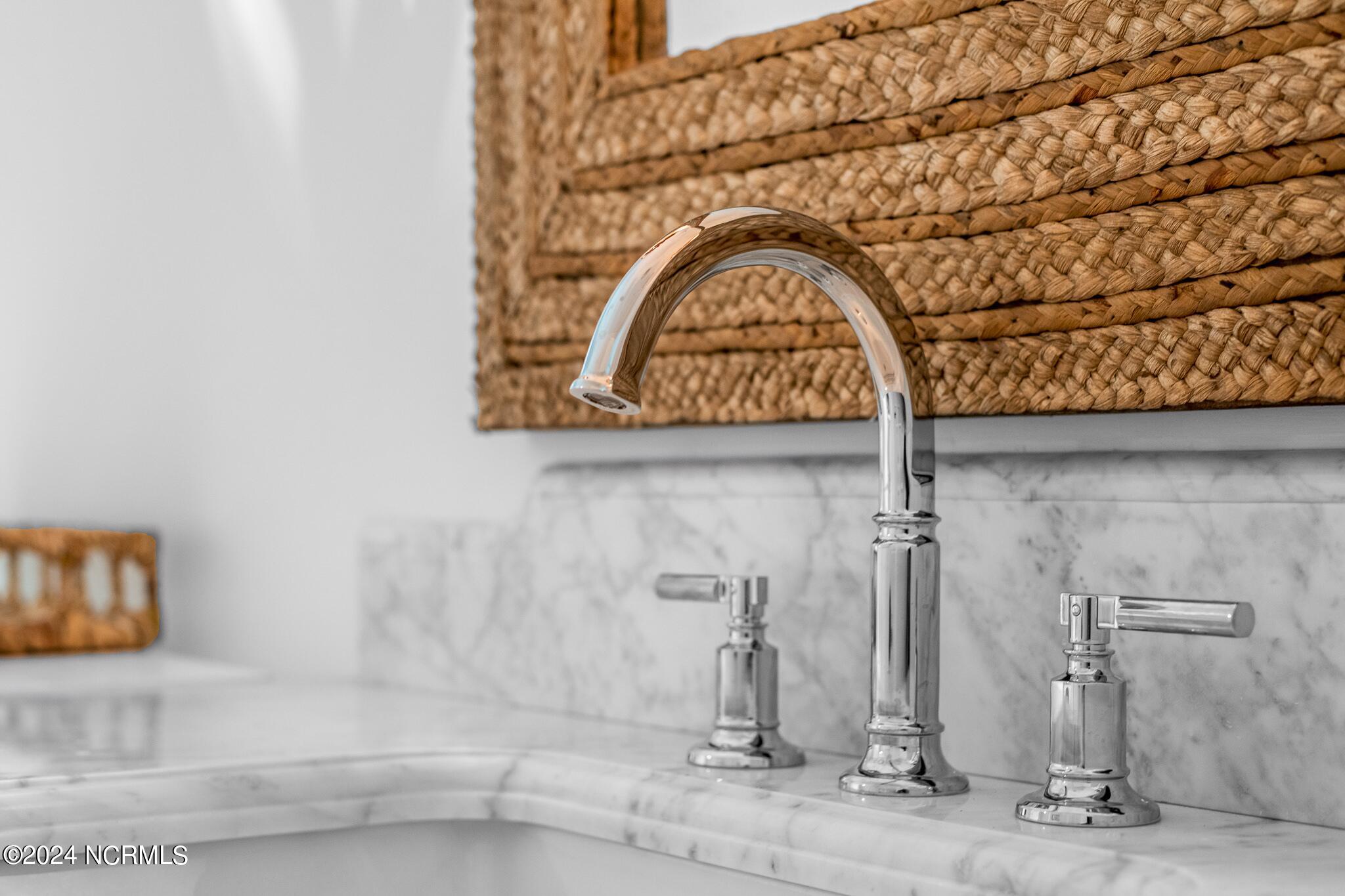 120 Ocean Boulevard E