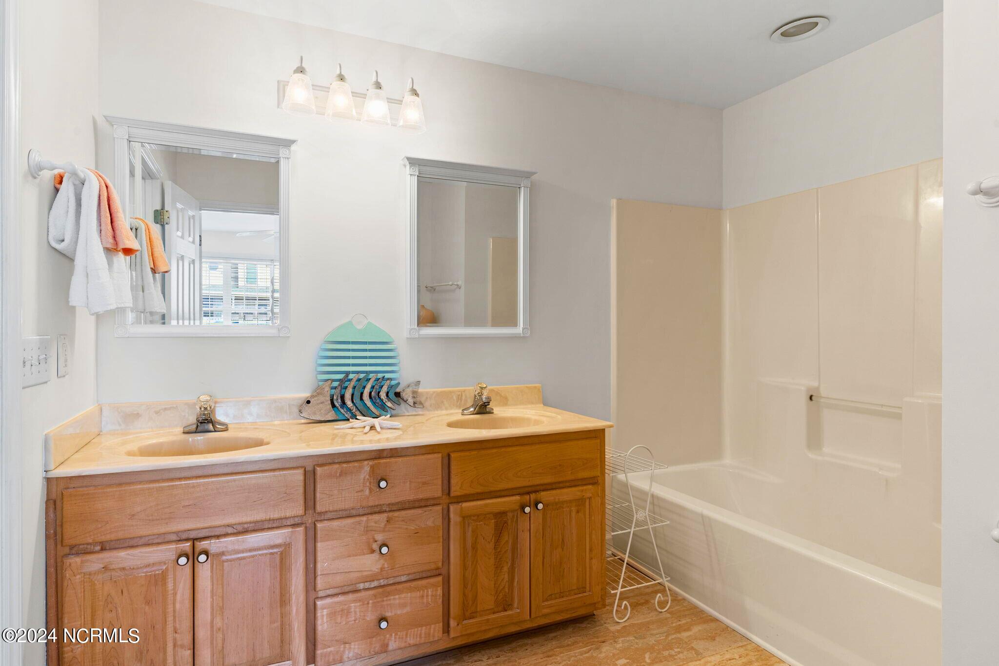 108 Burlington Street