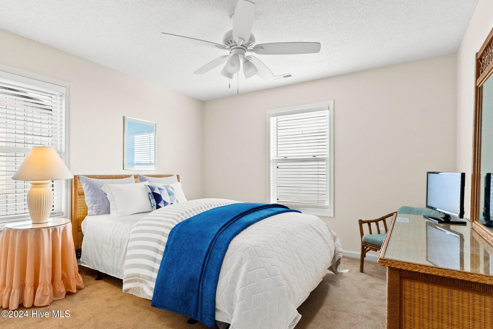 943 Ocean Boulevard W