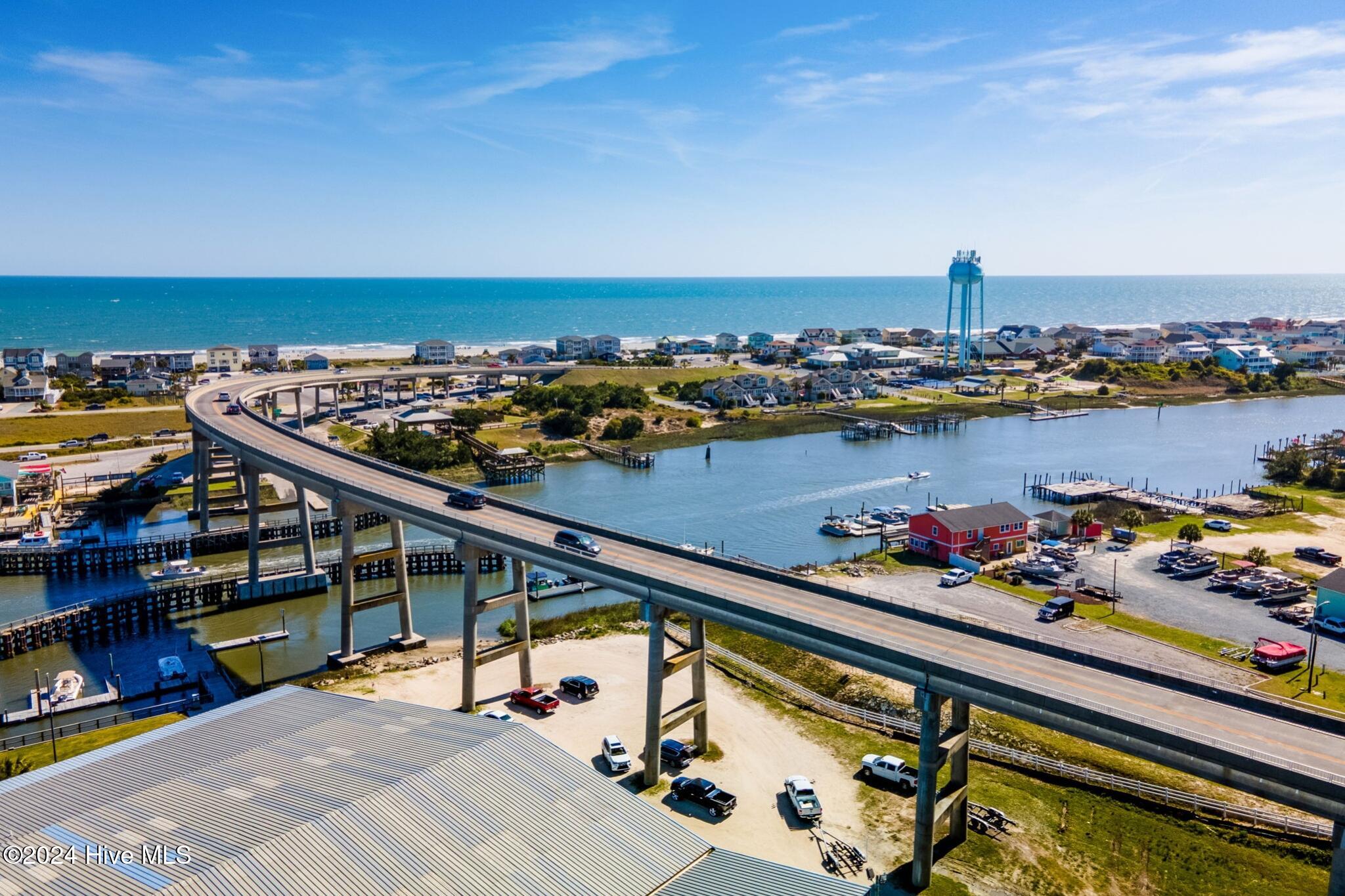943 Ocean Boulevard W