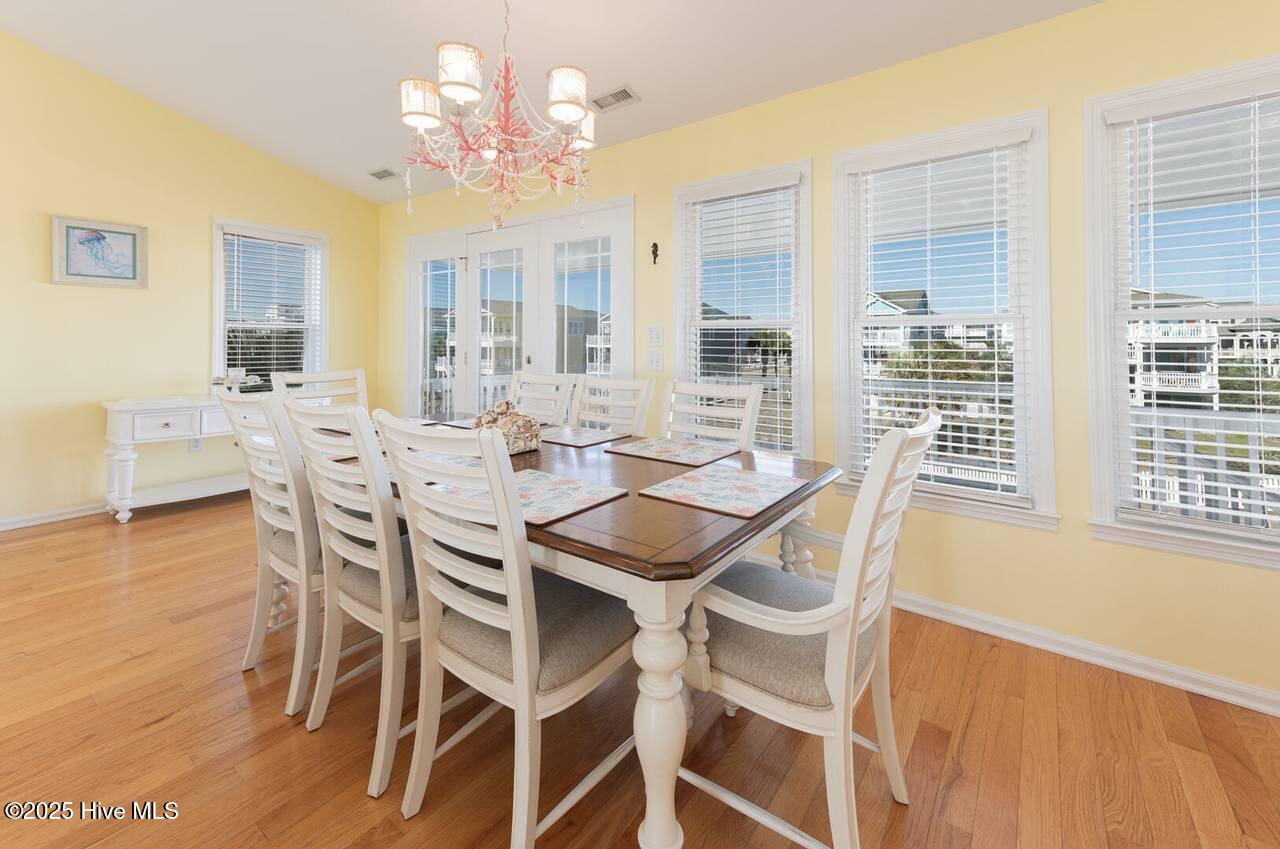 167 Ocean Boulevard E