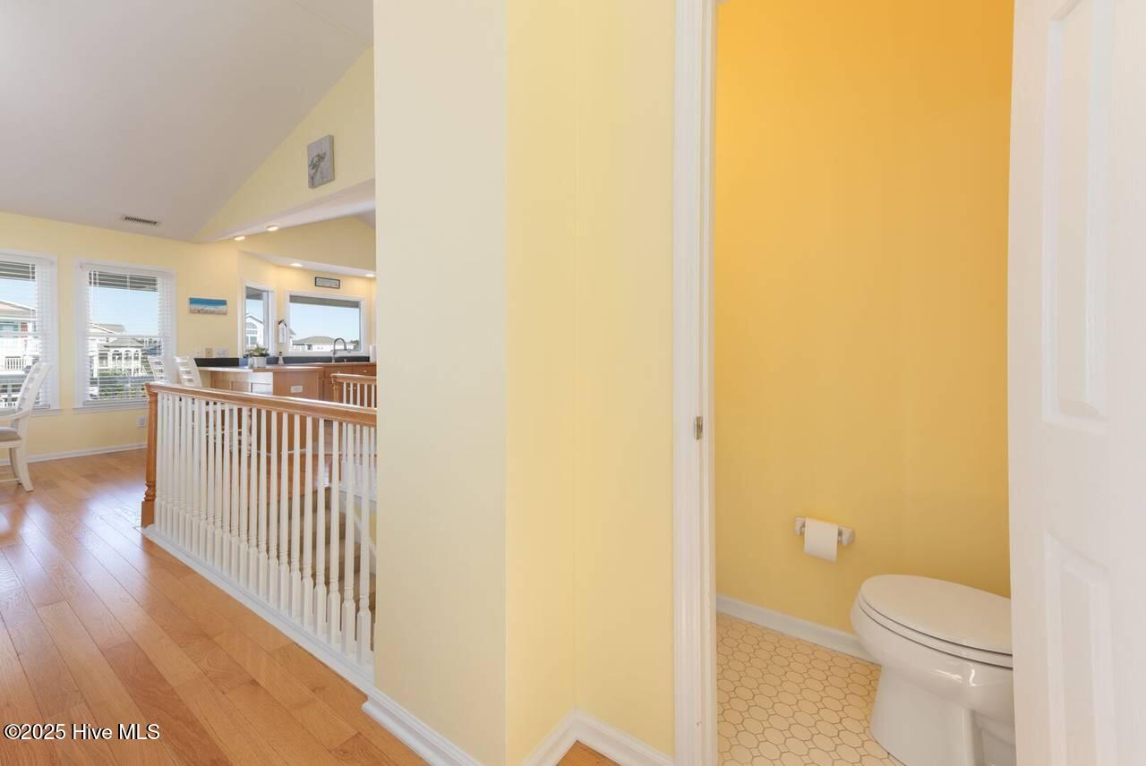 167 Ocean Boulevard E