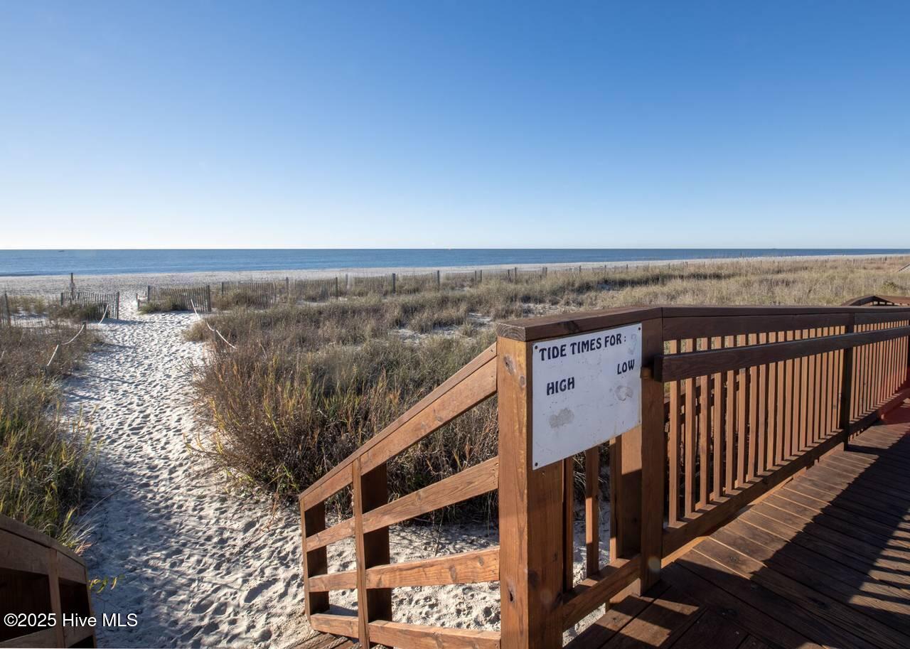 167 Ocean Boulevard E