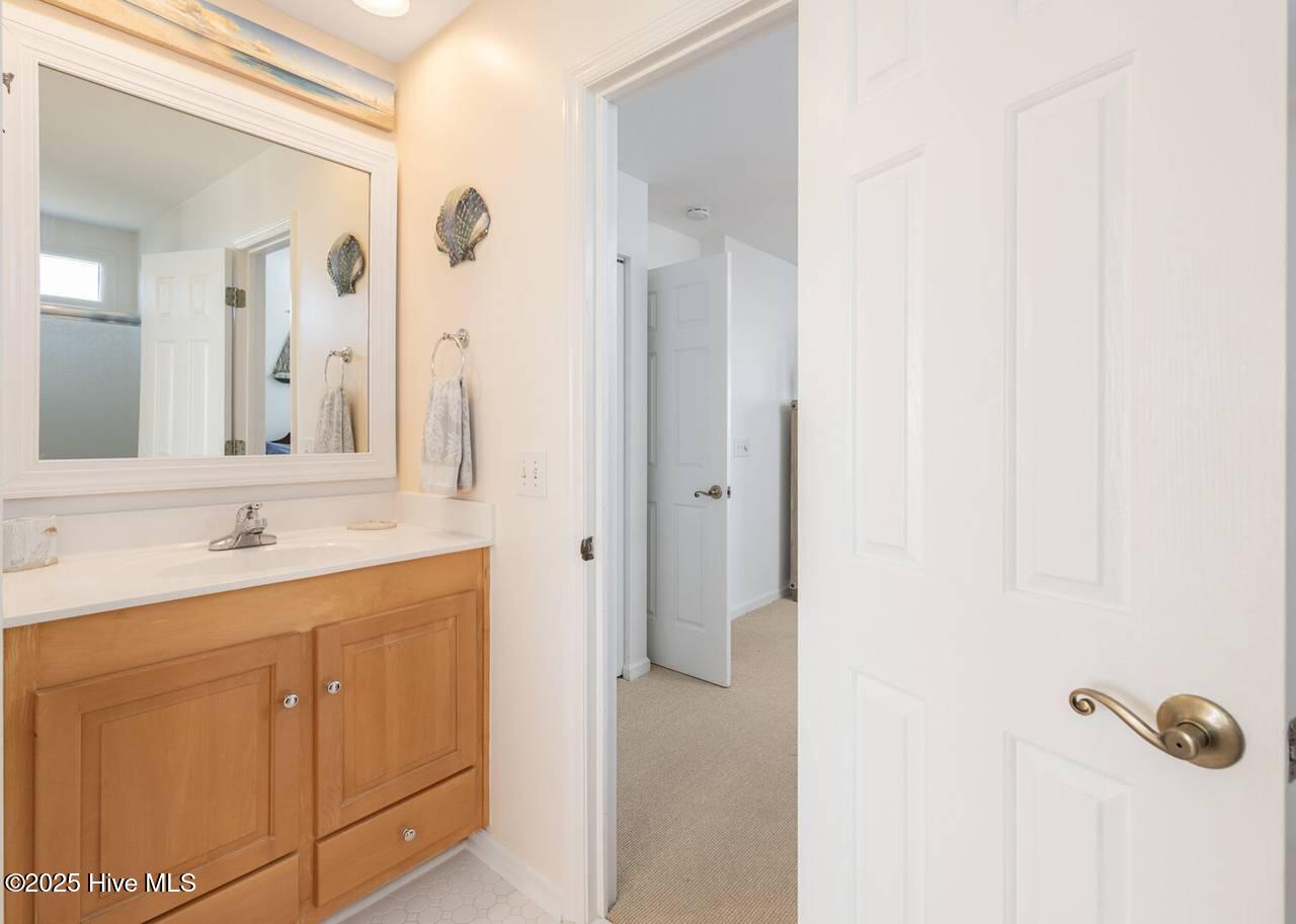 167 Ocean Boulevard E