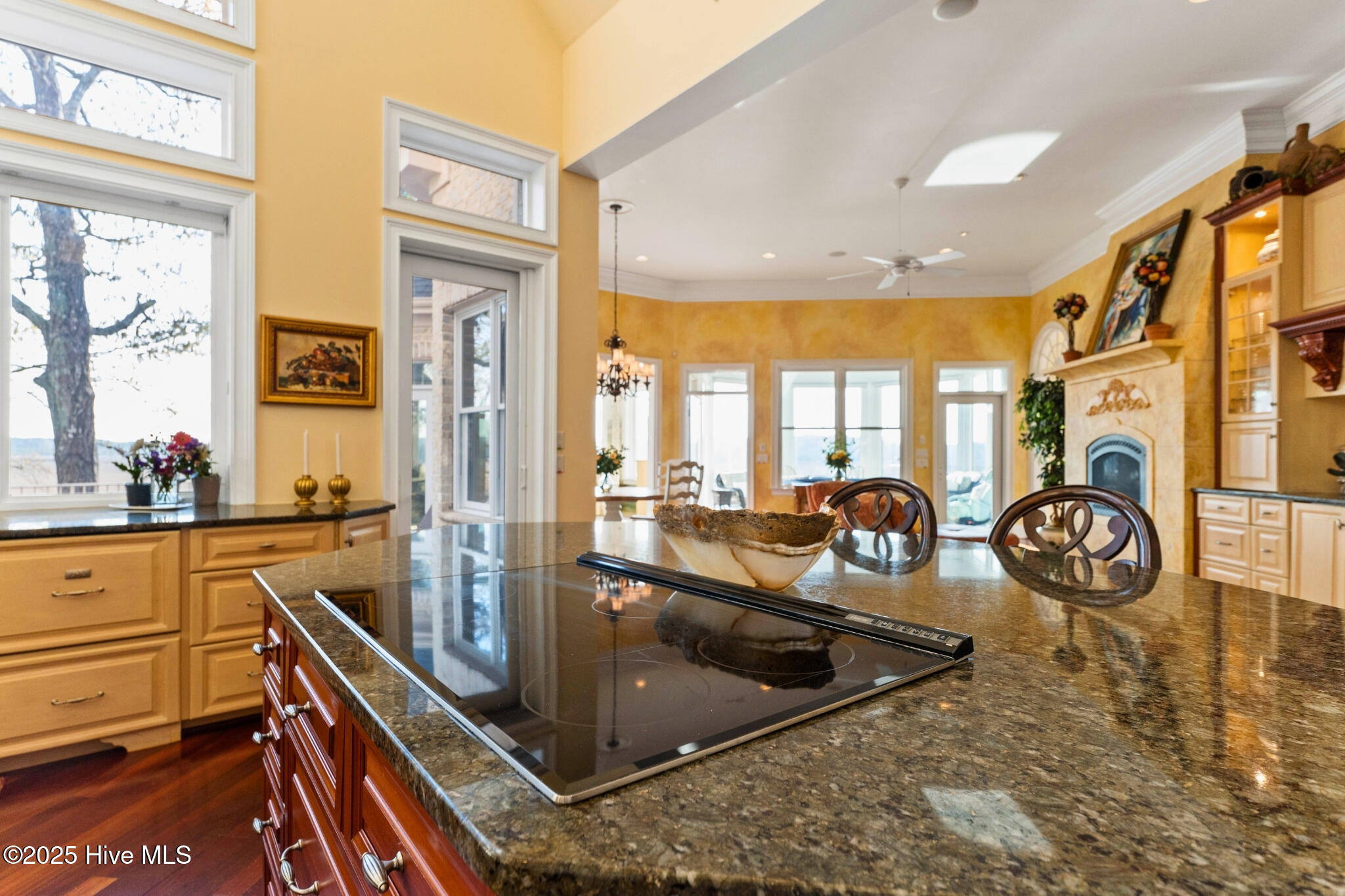 491 Deep Water Drive SE