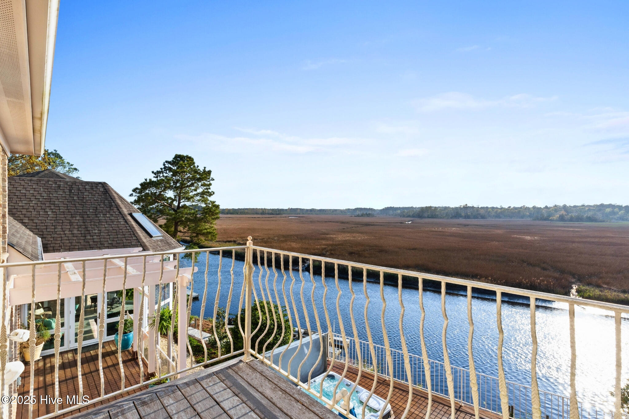 491 Deep Water Drive SE