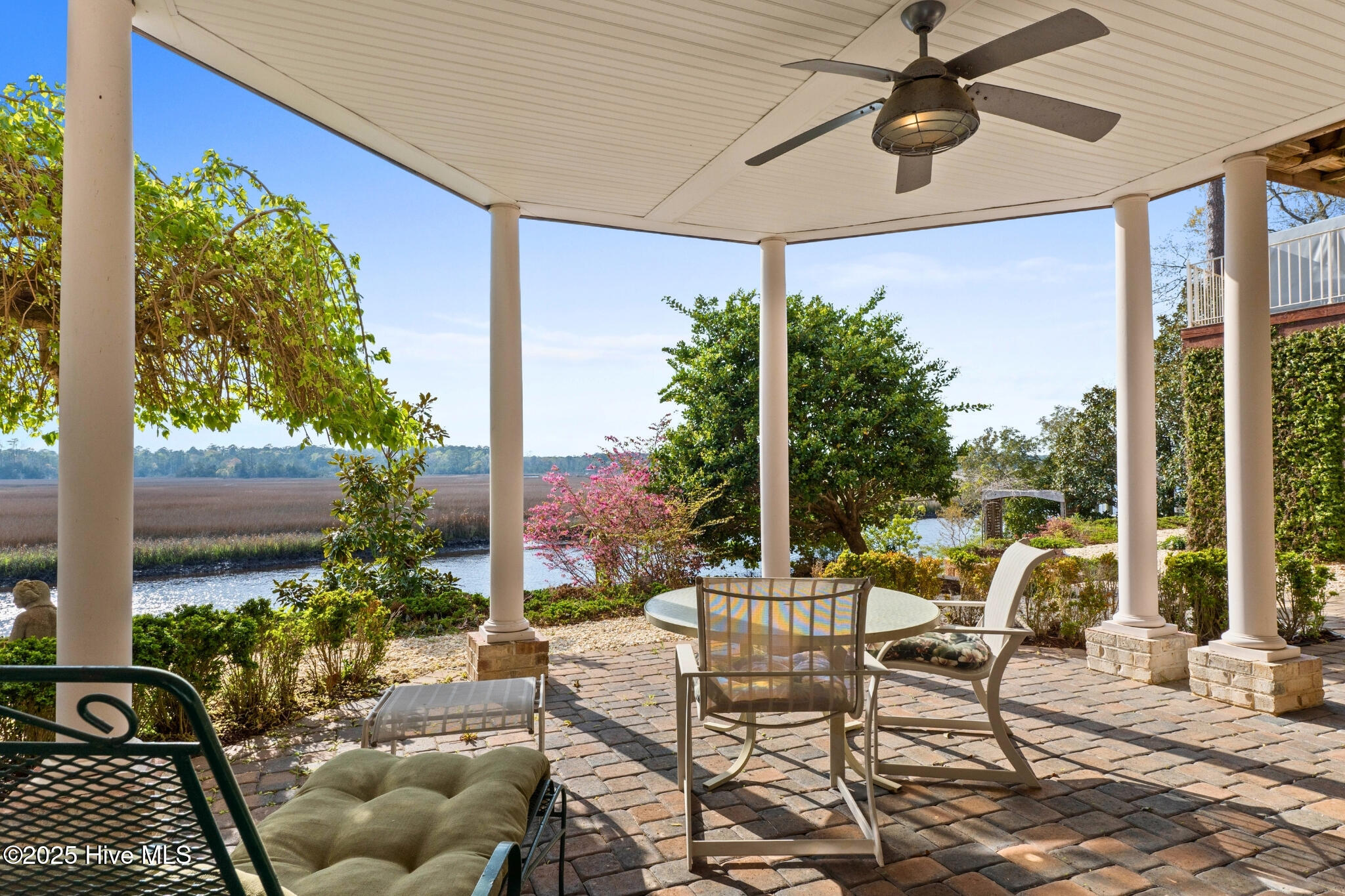 491 Deep Water Drive SE