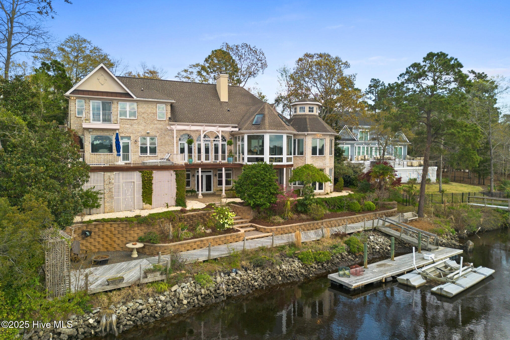491 Deep Water Drive SE