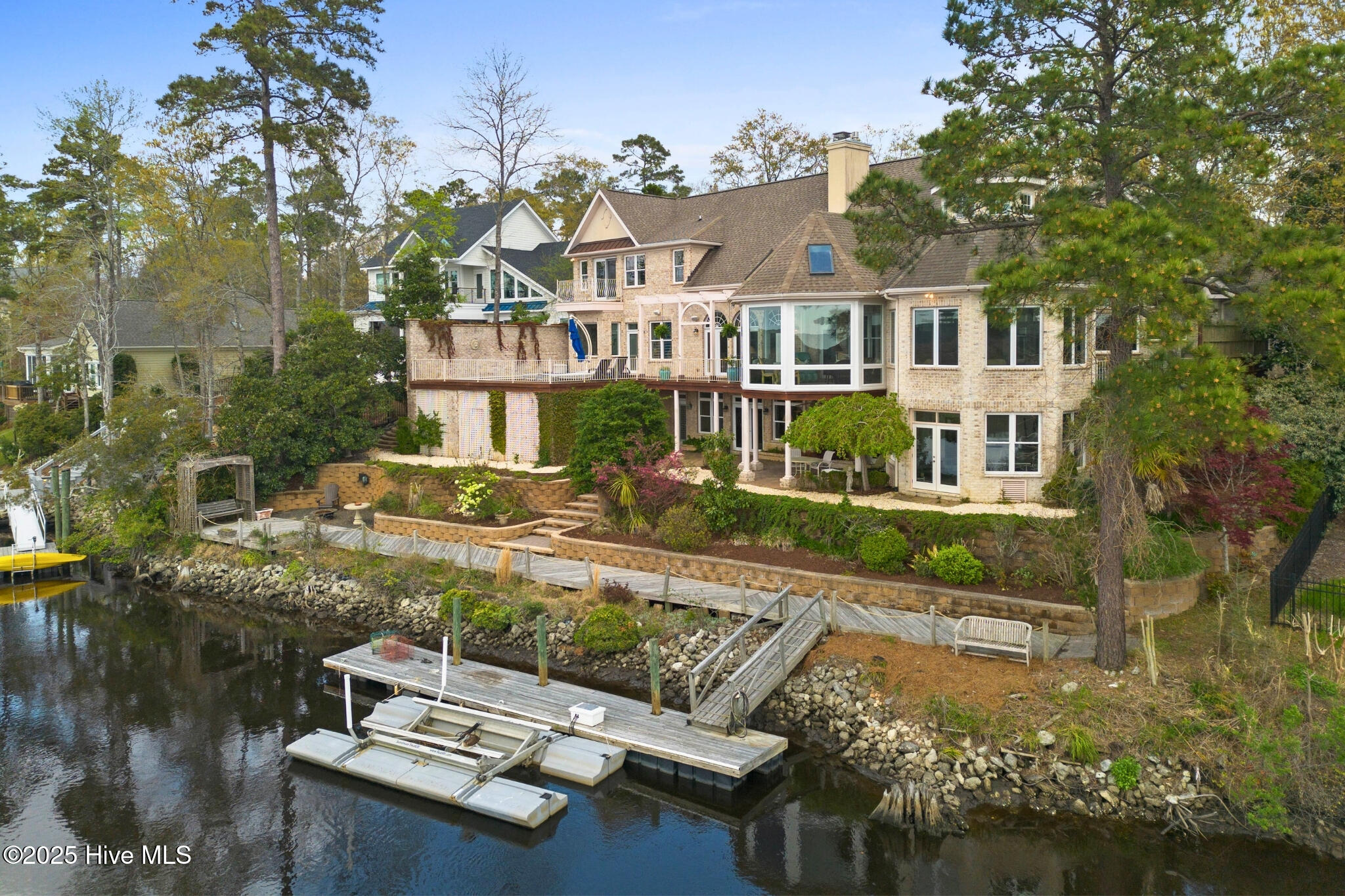 491 Deep Water Drive SE
