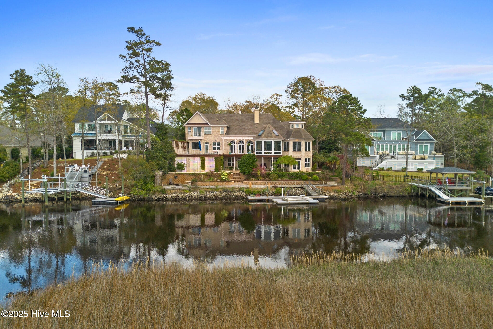 491 Deep Water Drive SE