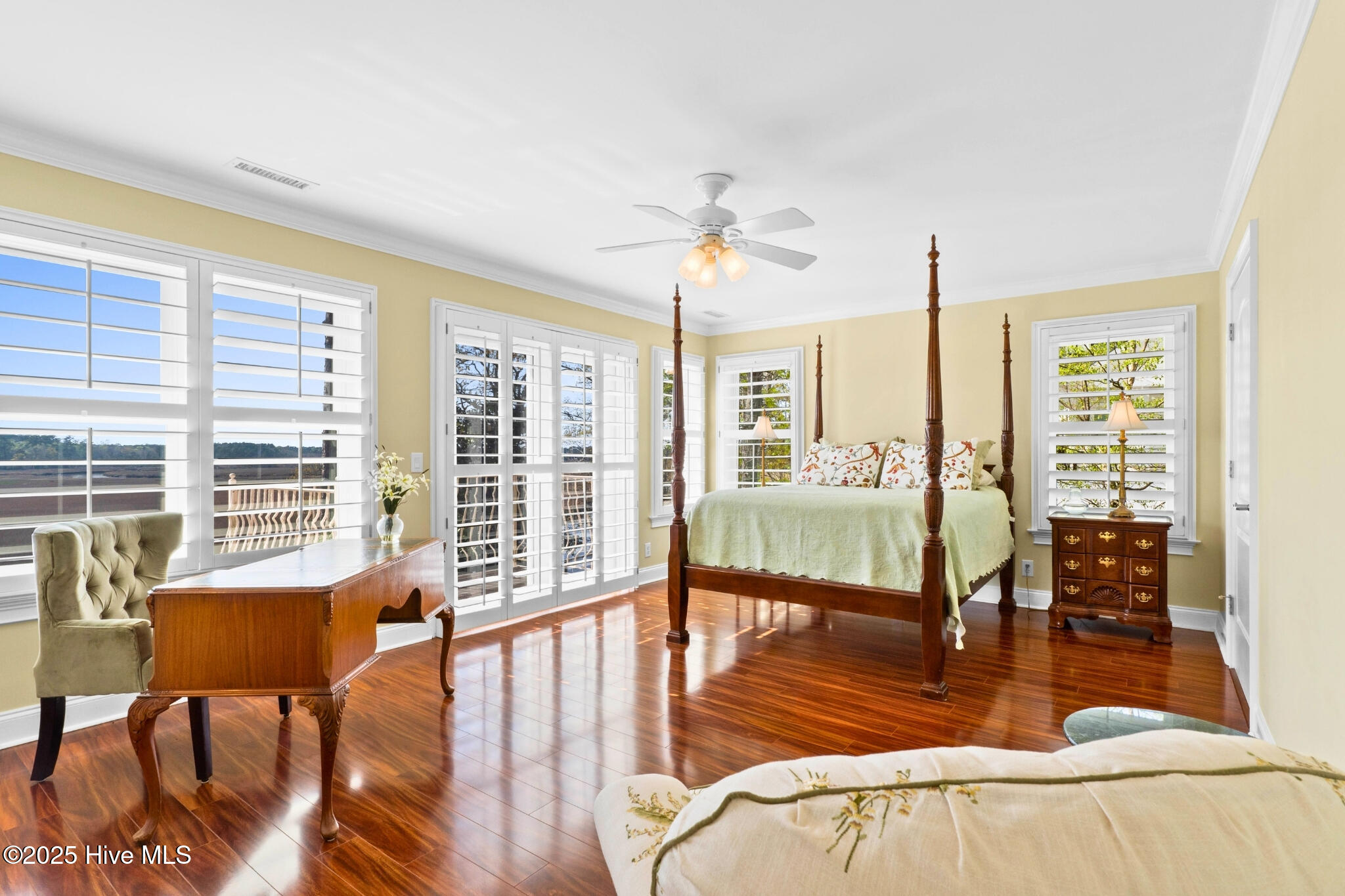 491 Deep Water Drive SE