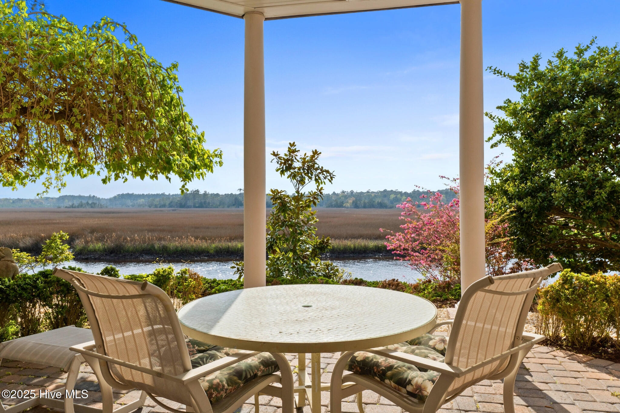 491 Deep Water Drive SE