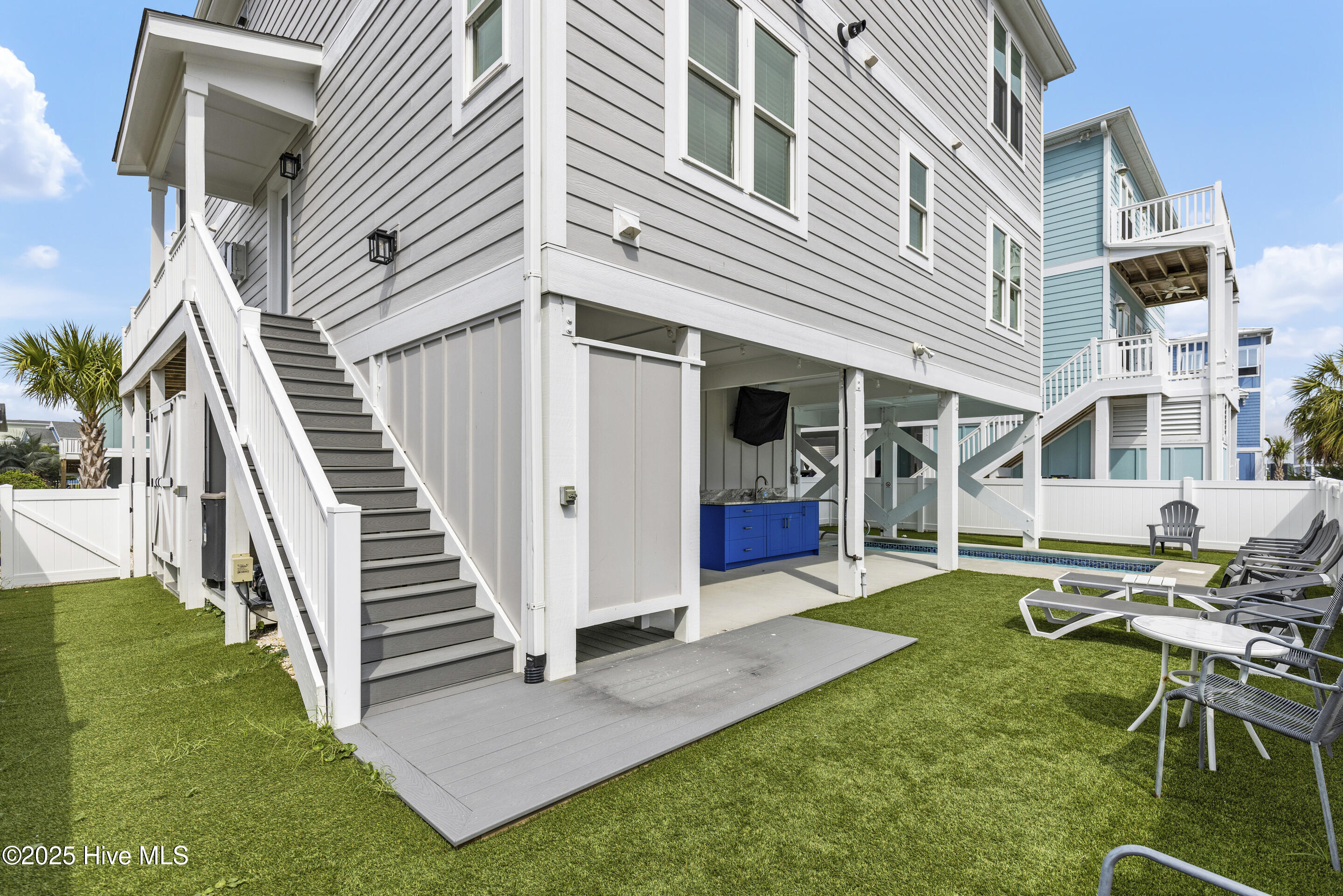 403 17th Street