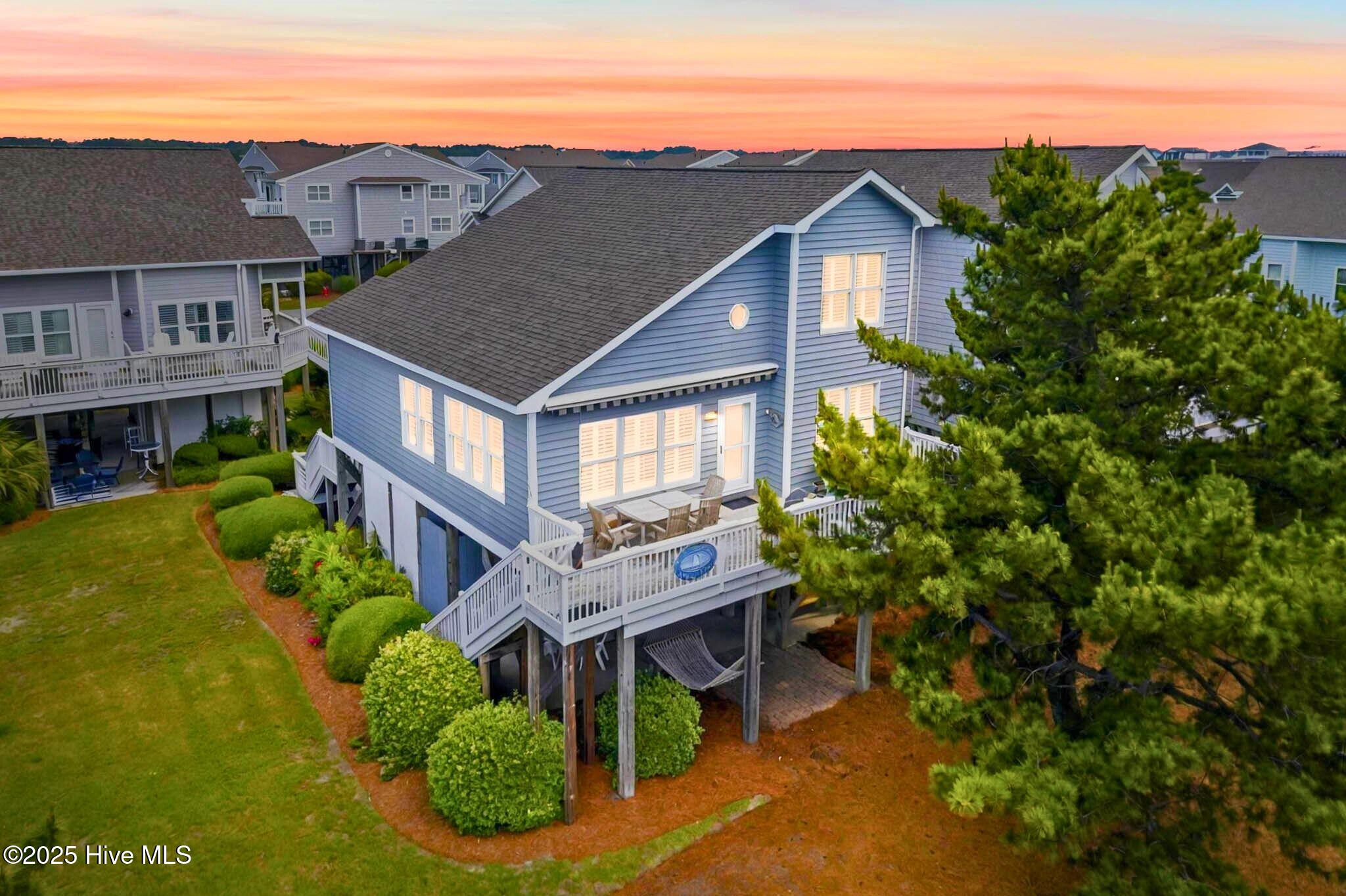 6 Indigo Court