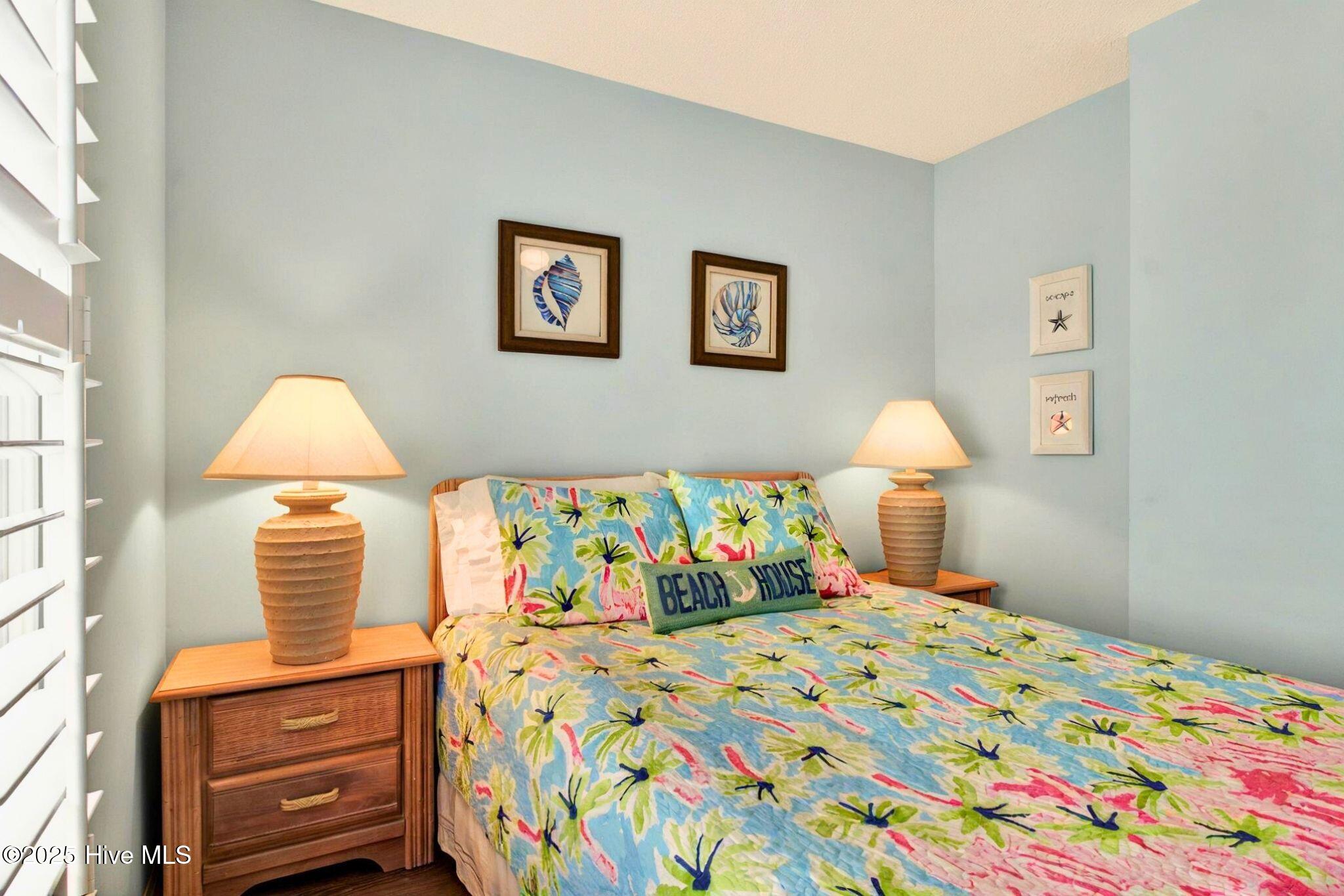 6 Indigo Court