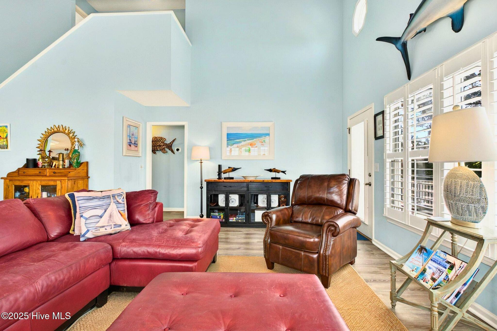 6 Indigo Court
