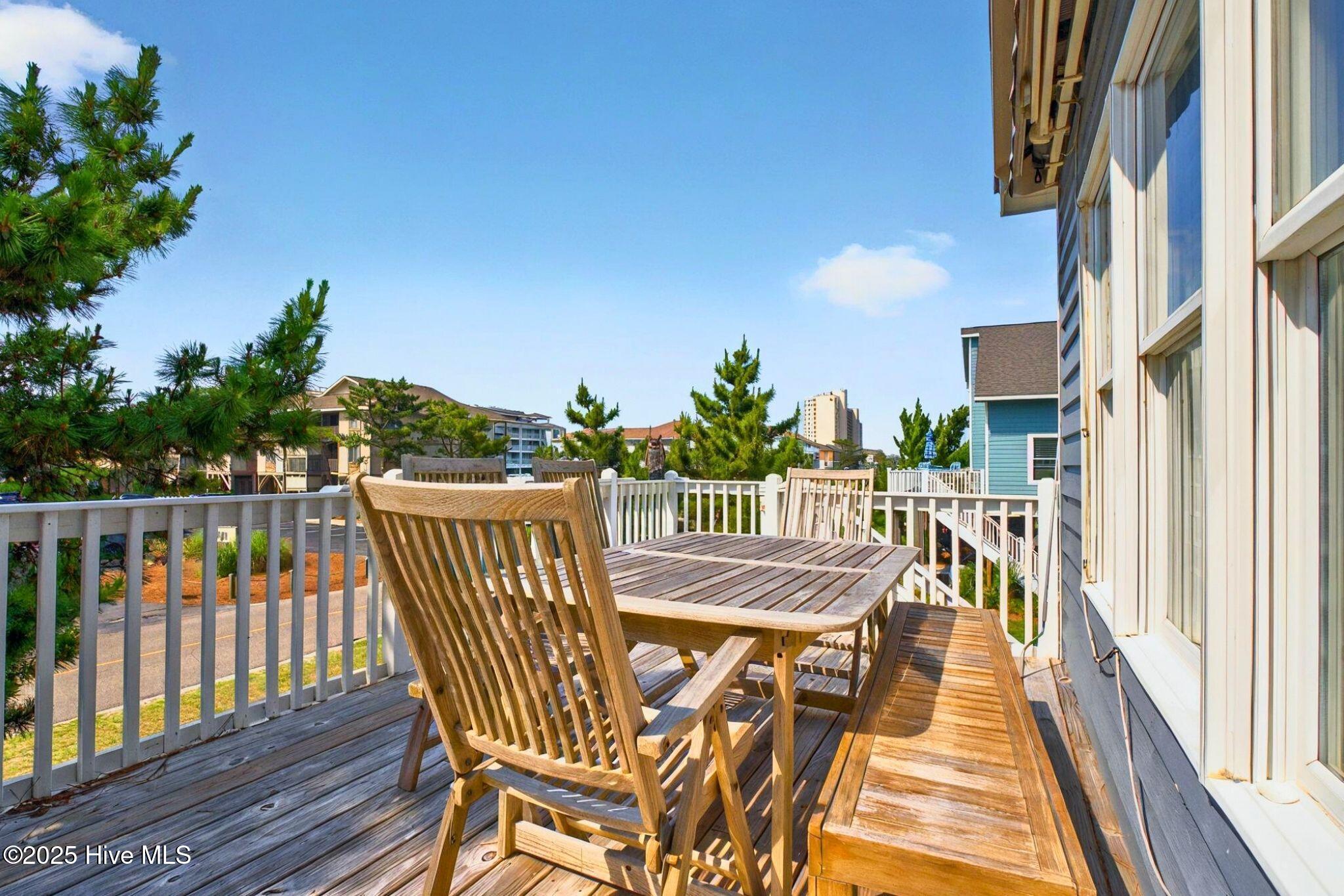 6 Indigo Court