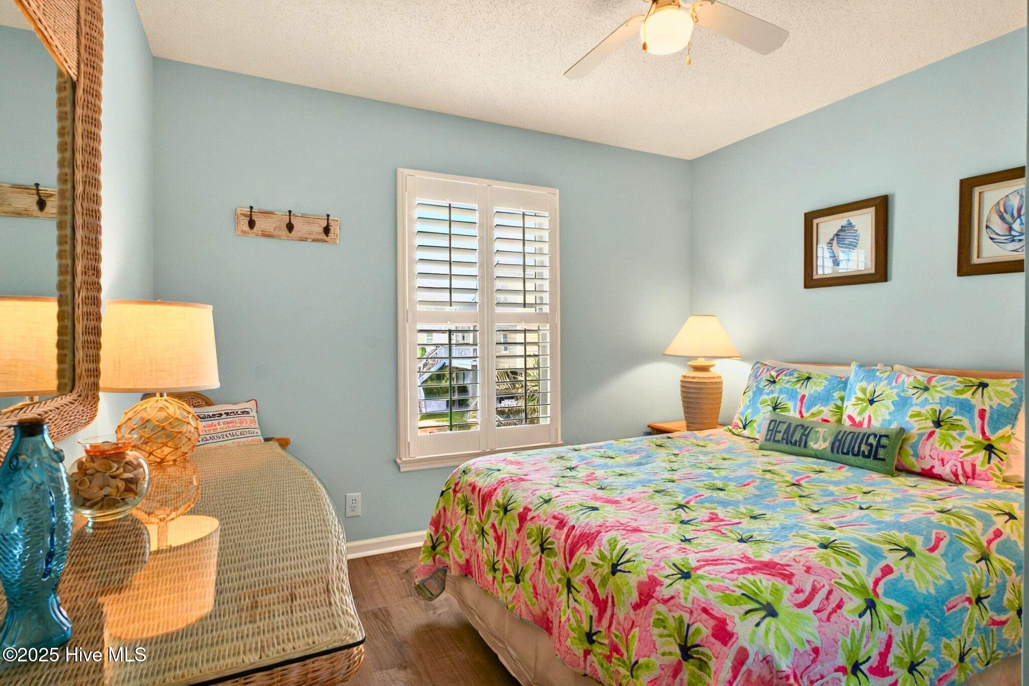 6 Indigo Court