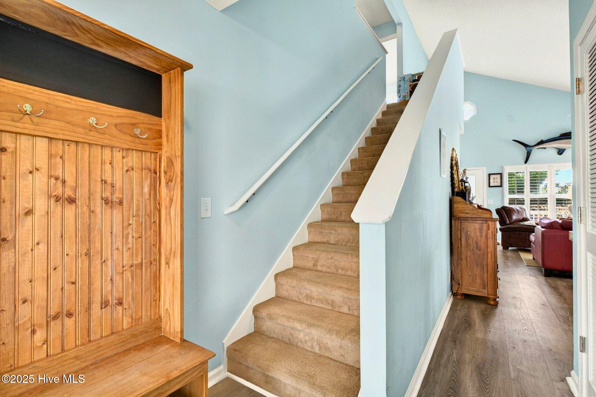 6 Indigo Court