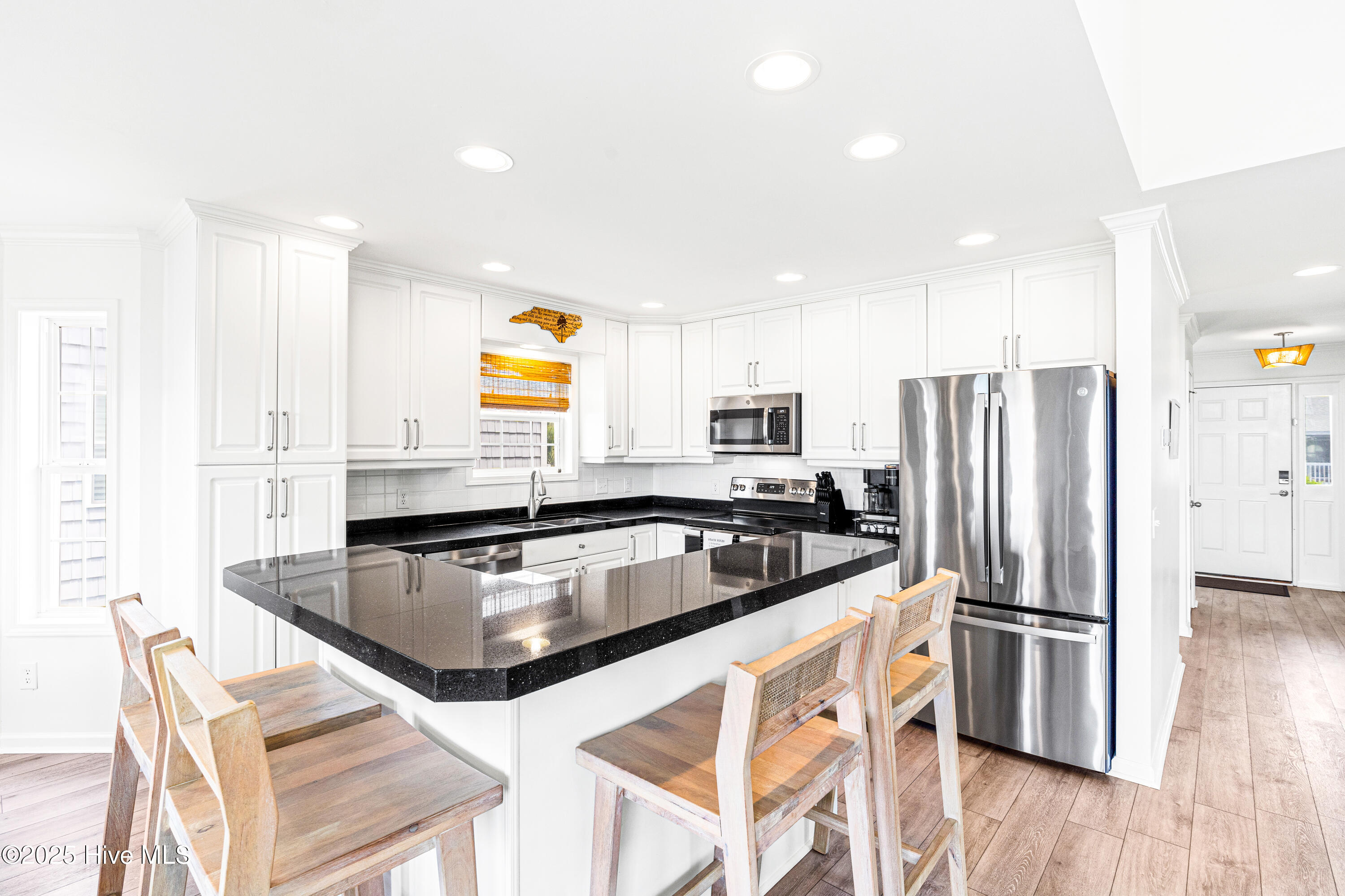 271 E Second Street
