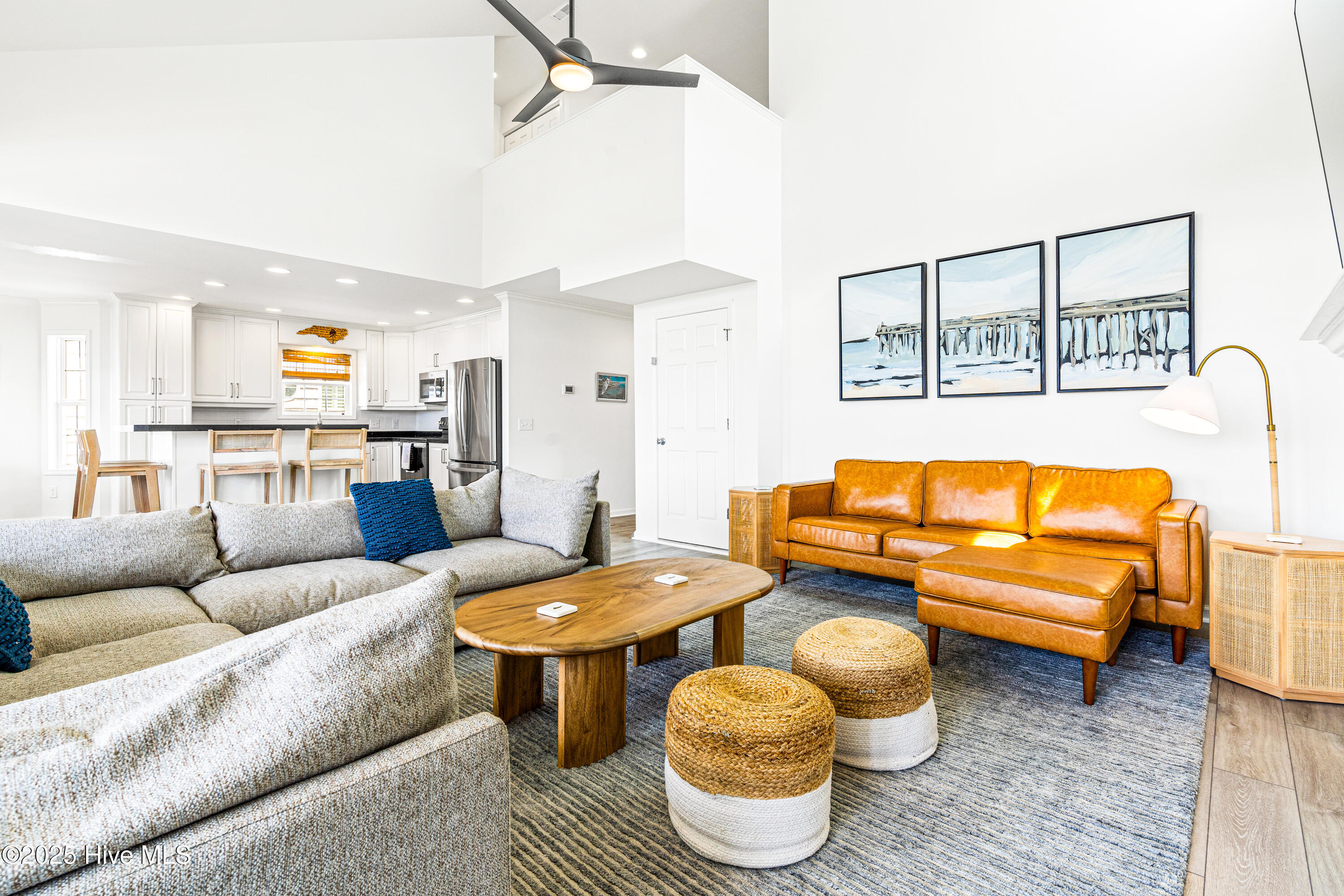 271 E Second Street