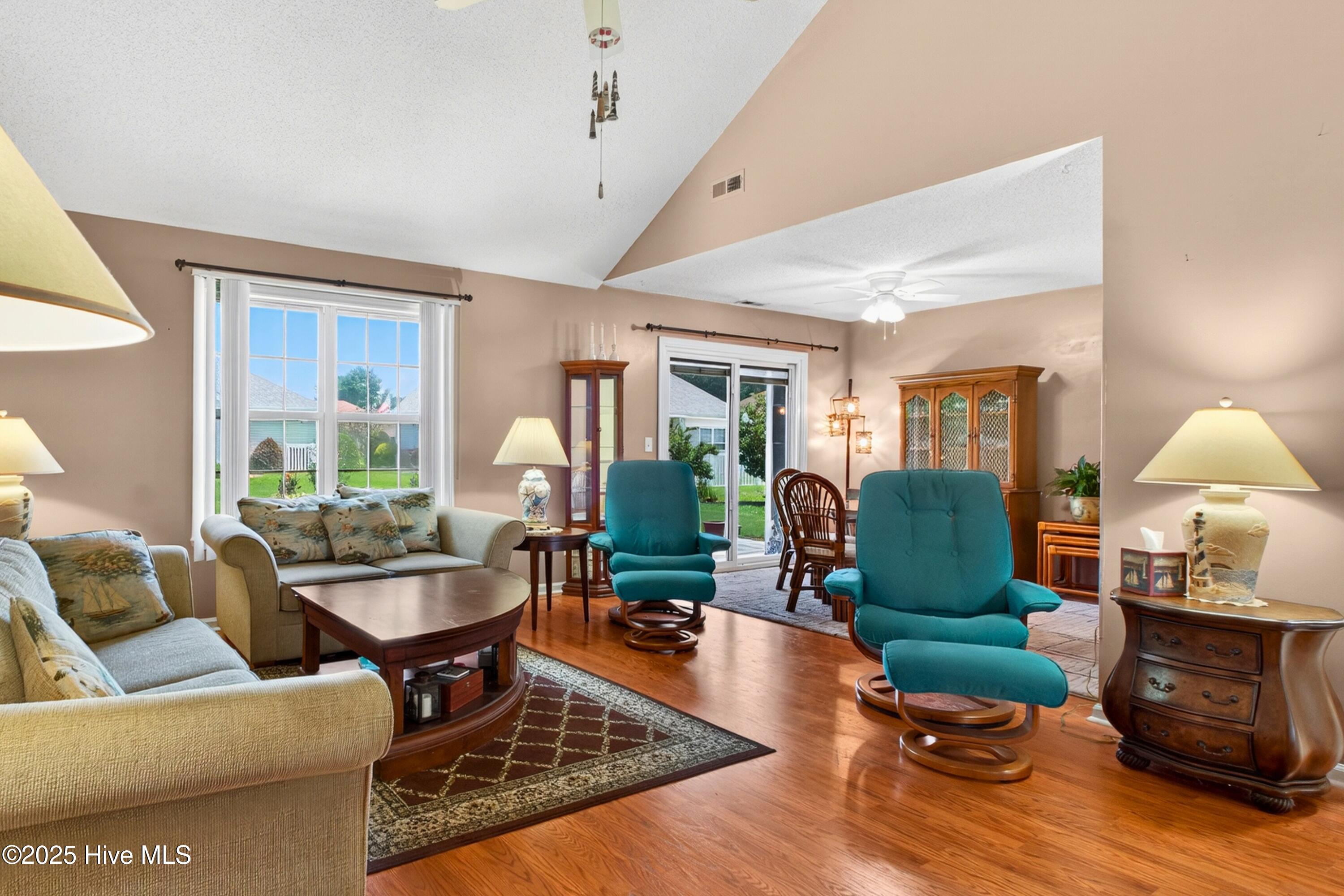 435 Seneca Street NW