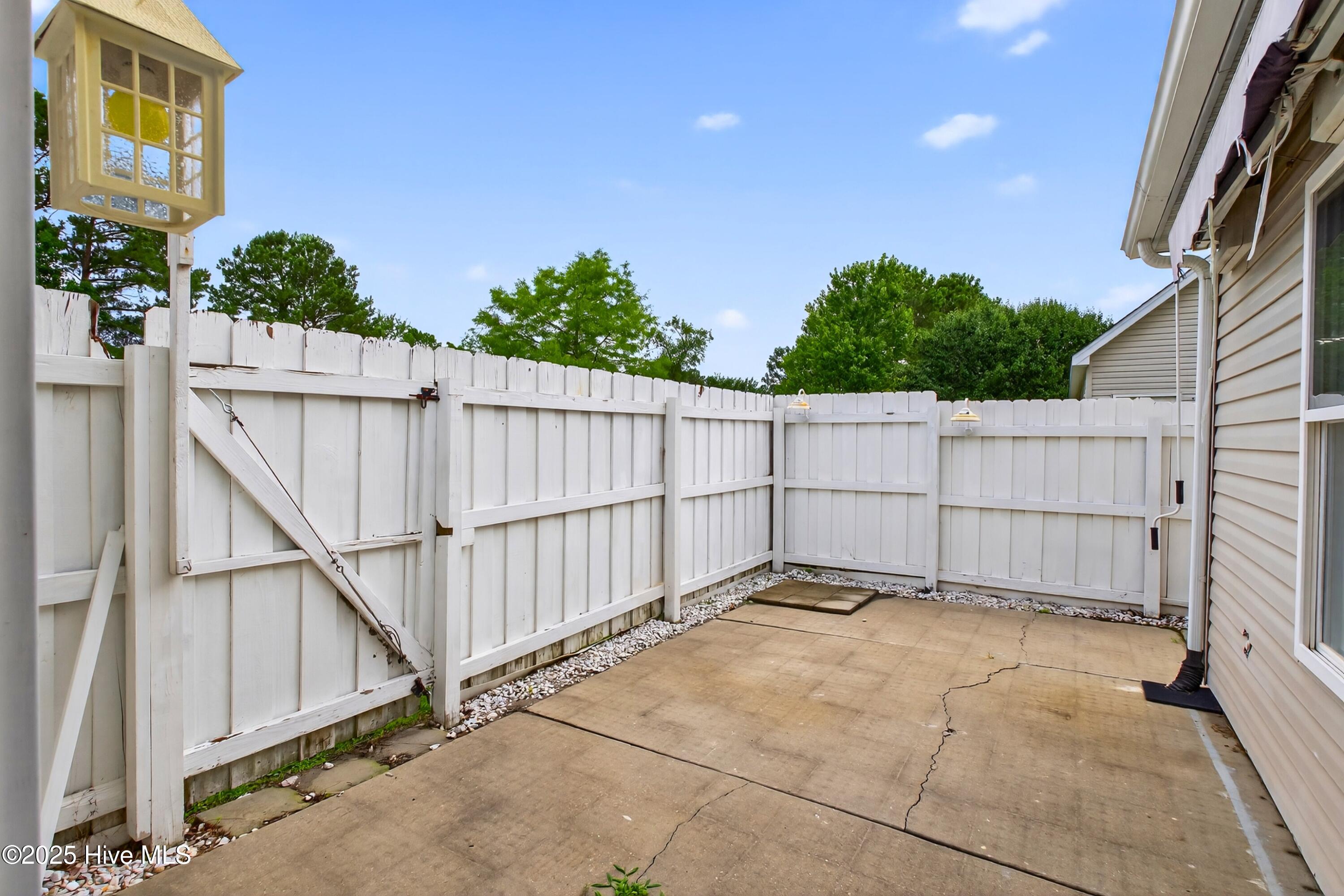 131 Pine Lake Circle SW