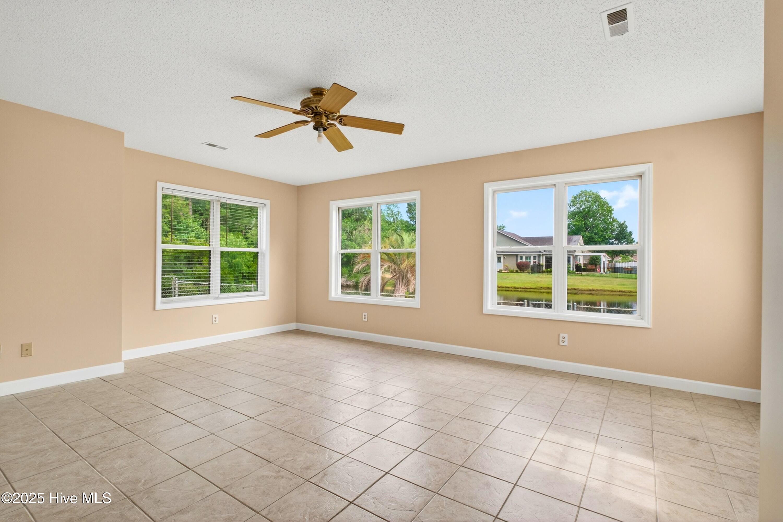 131 Pine Lake Circle SW