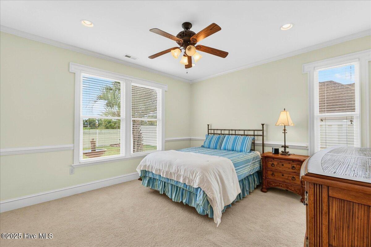 1019 Ridgewood Drive