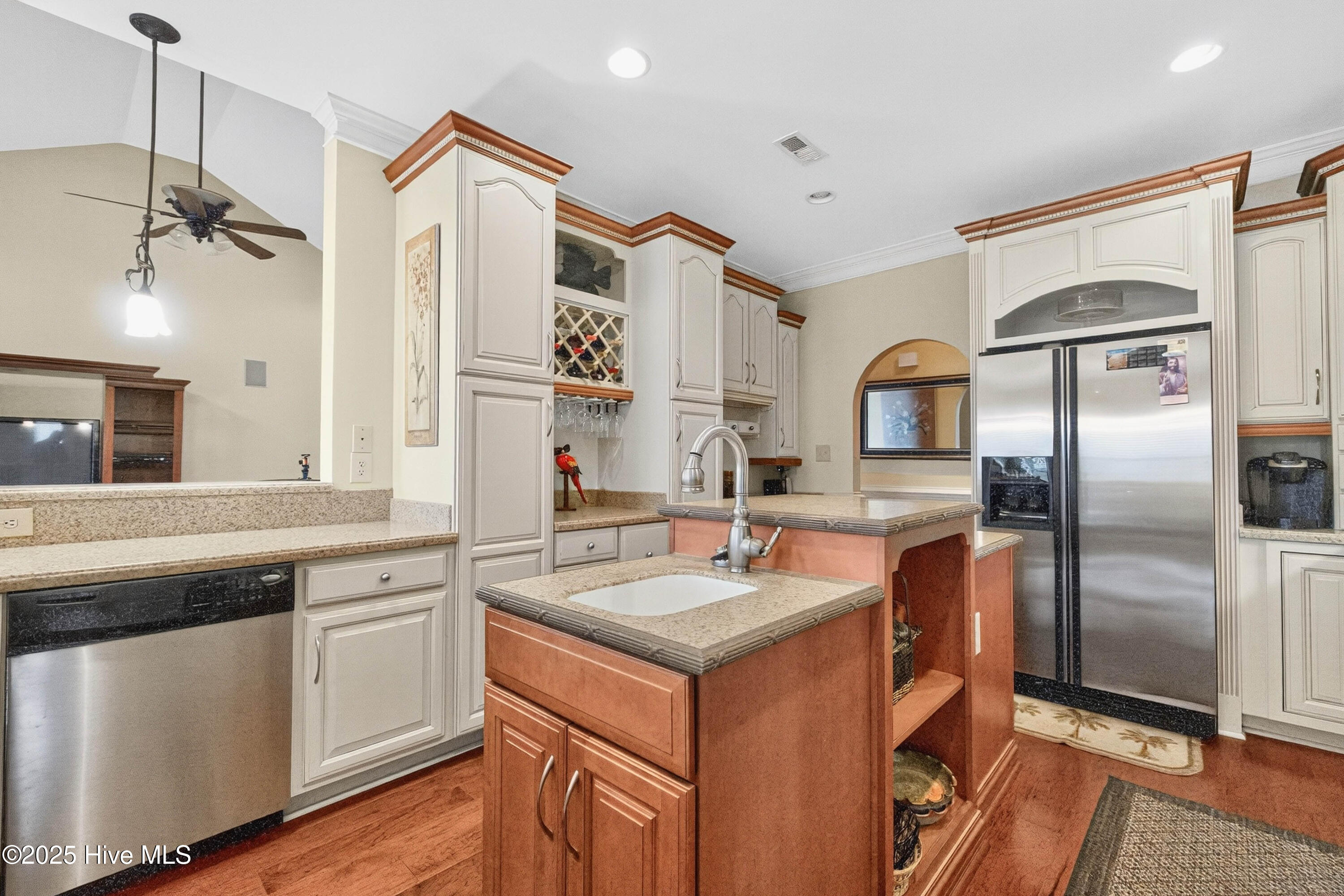 1019 Ridgewood Drive